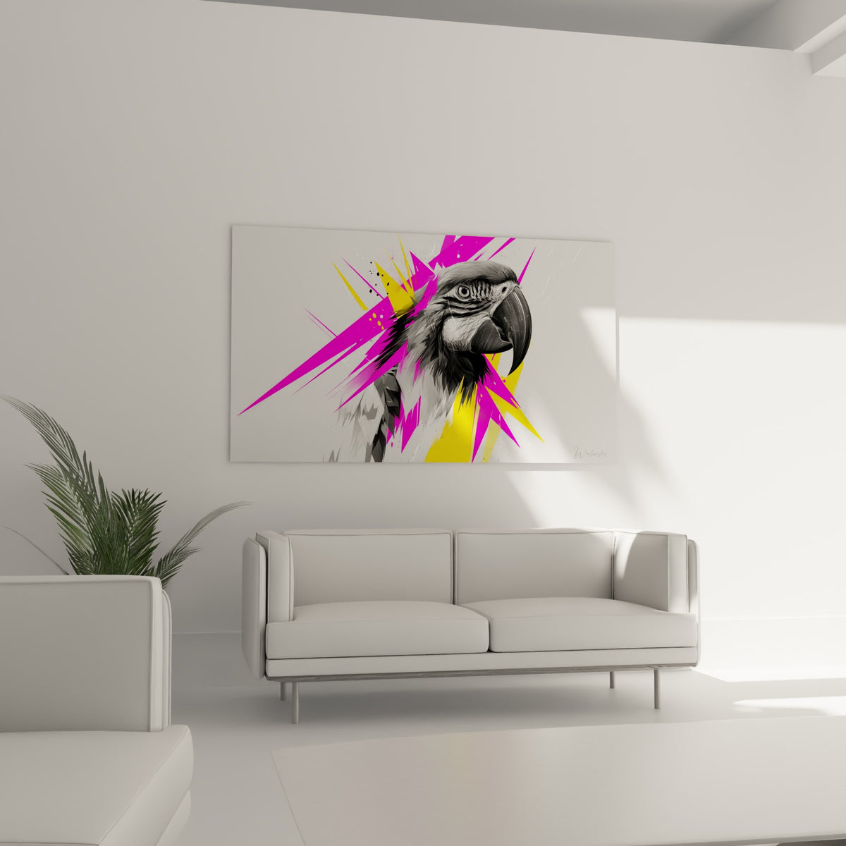 Regard intense du perroquet cerné de rose fuchsia électrique au-dessus d'un canapé dans un salon lumineux