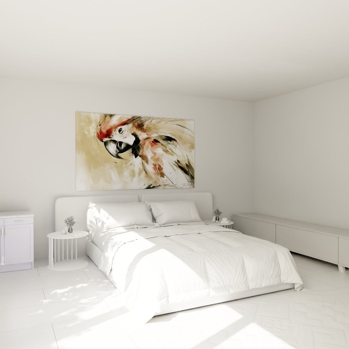 Bec noir puissant et plumes terracotta d'un perroquet esquissé, au-dessus d'un lit dans une chambre claire