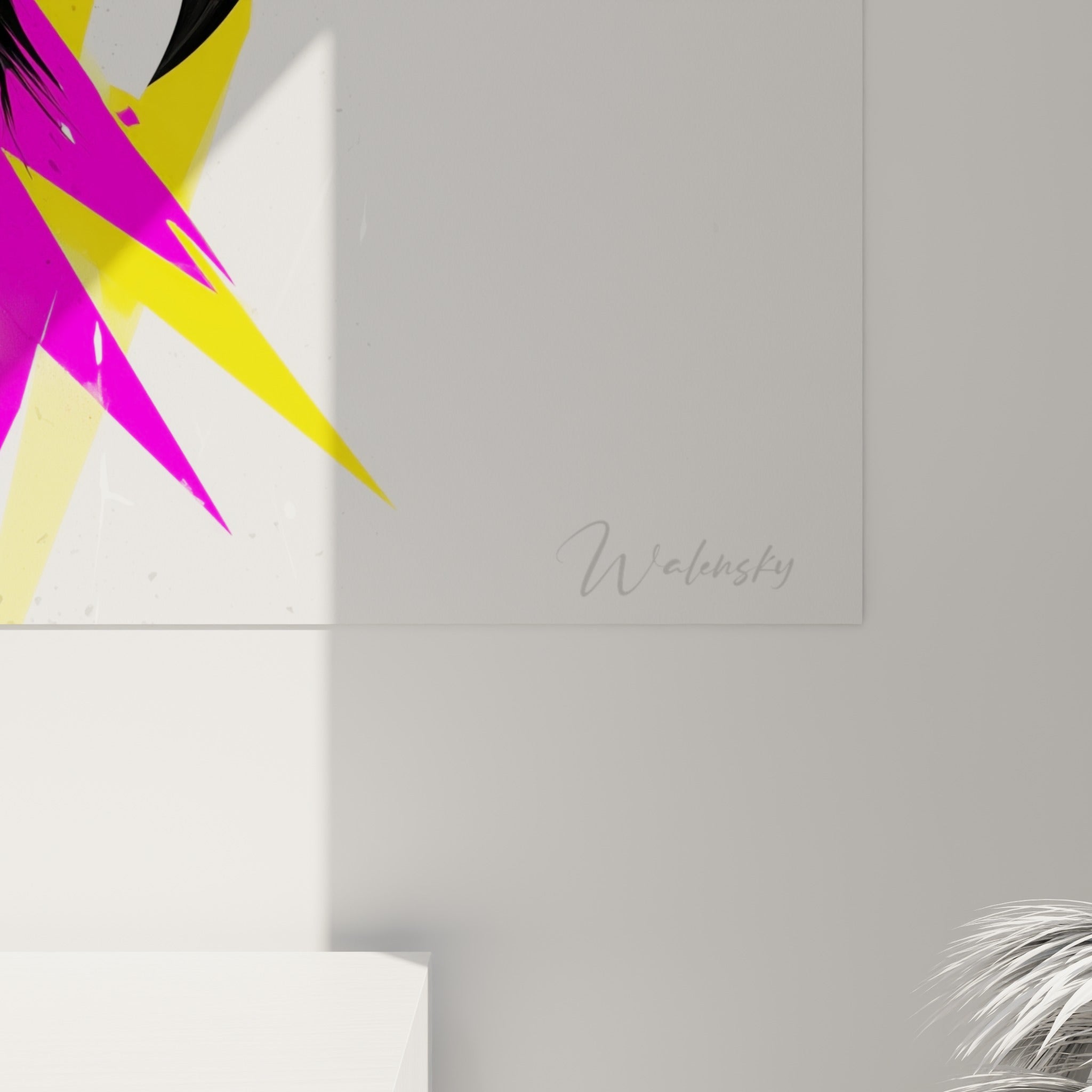 Empâtements graphiques du perroquet où le rose fuchsia et le jaune se mêlent aux plumes grises texturées