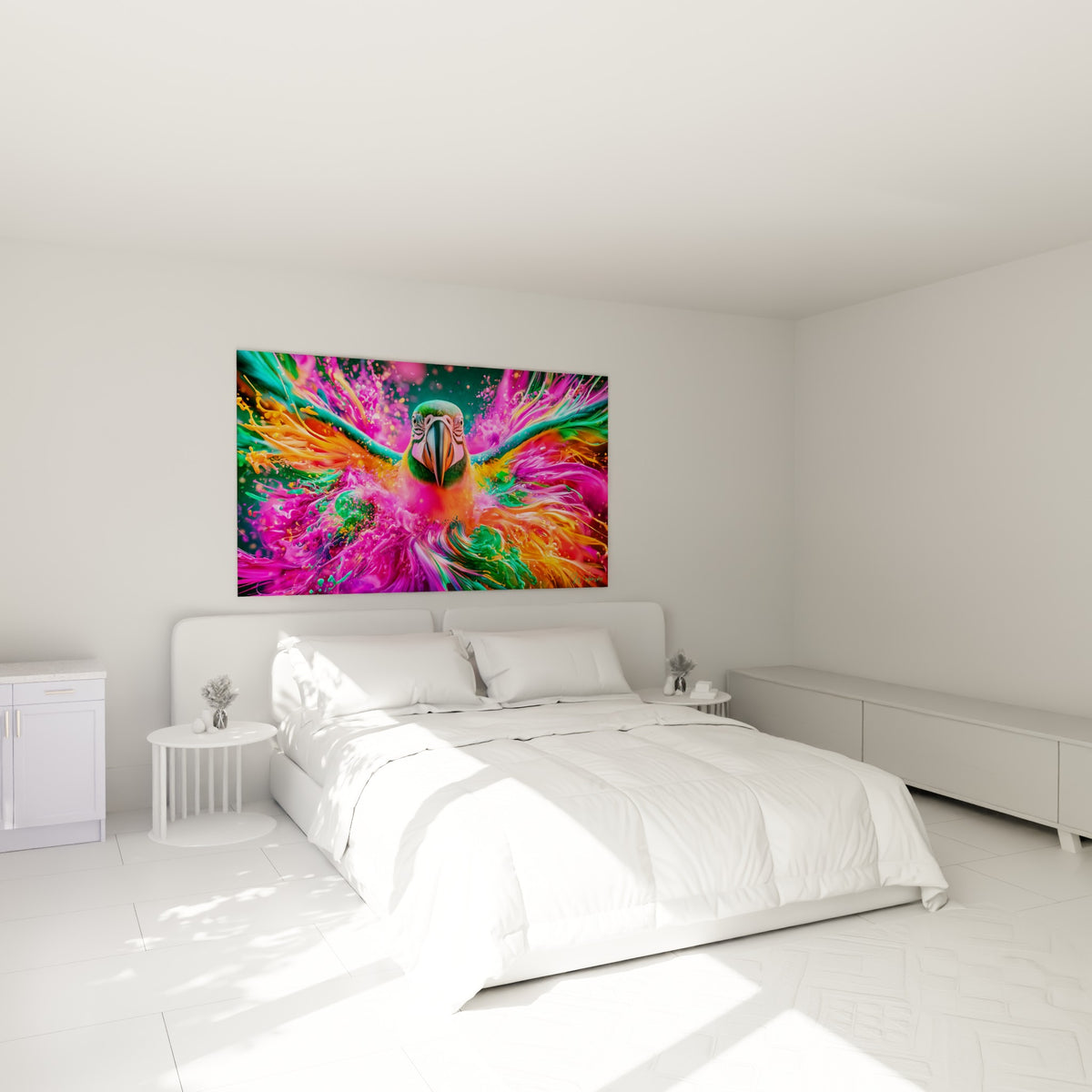 Oiseau tropical fuchsia et vert émeraude en pleine explosion colorée au-dessus d'un lit dans une chambre claire