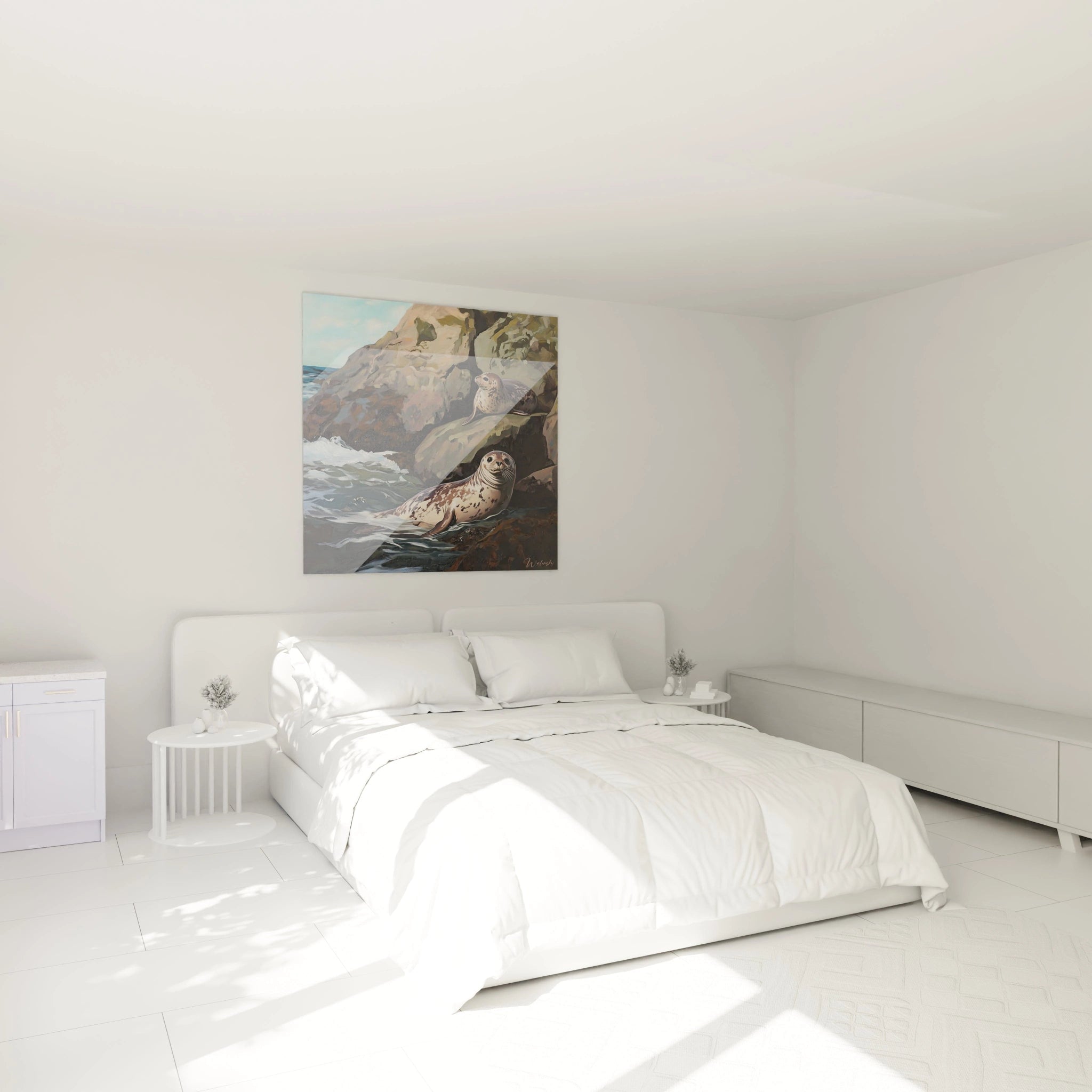Tableau phoque Walensky accroché au mur d'une chambre blanche moderne avec lit double et mobilier minimaliste