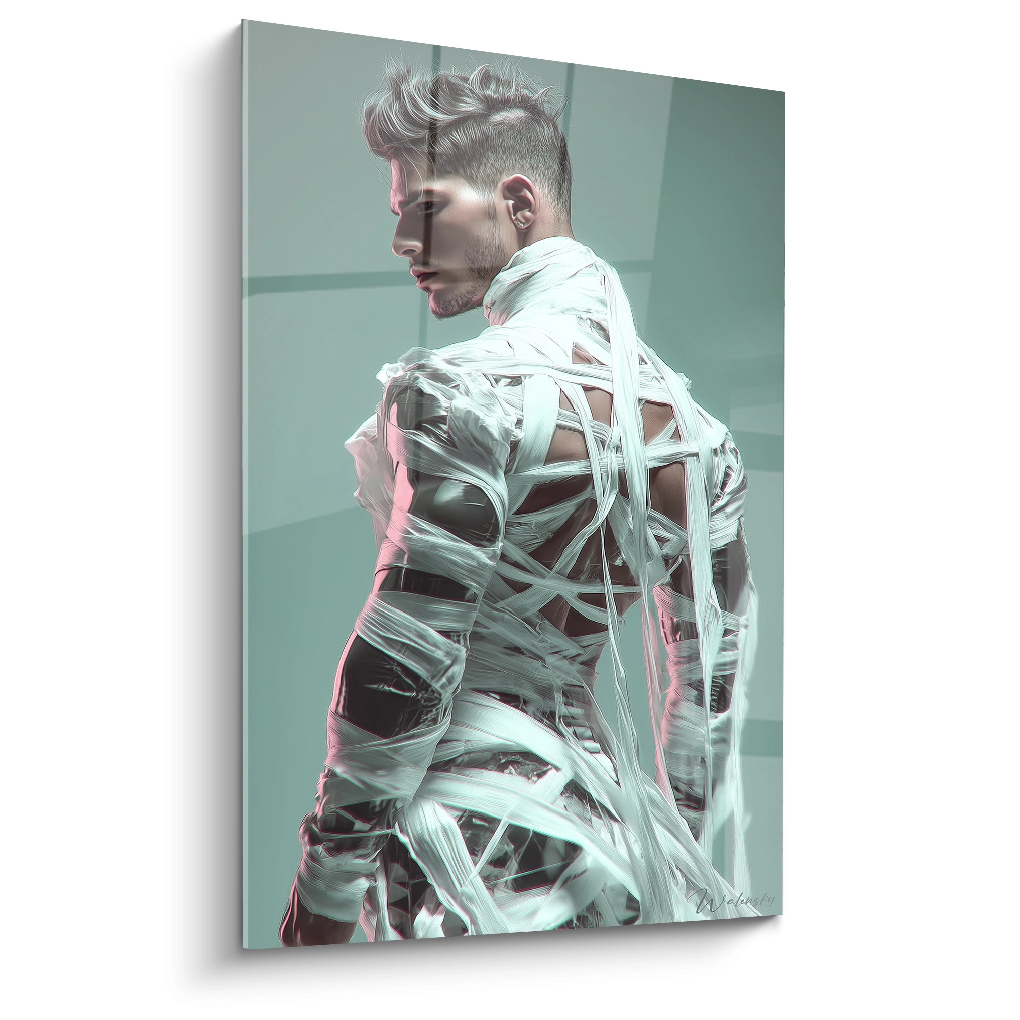 Tableau photographie artistique homme avec un modèle enveloppé de bandes blanches en arrière-plan moderne