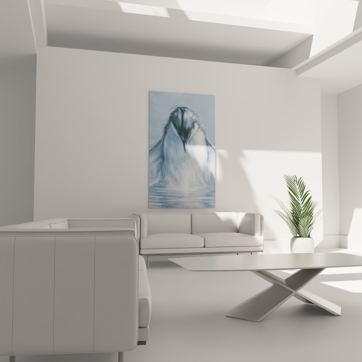 Silhouette anthracite et bleu pastel du pingouin plongeant, disposée au-dessus d'un canapé dans un salon lumineux