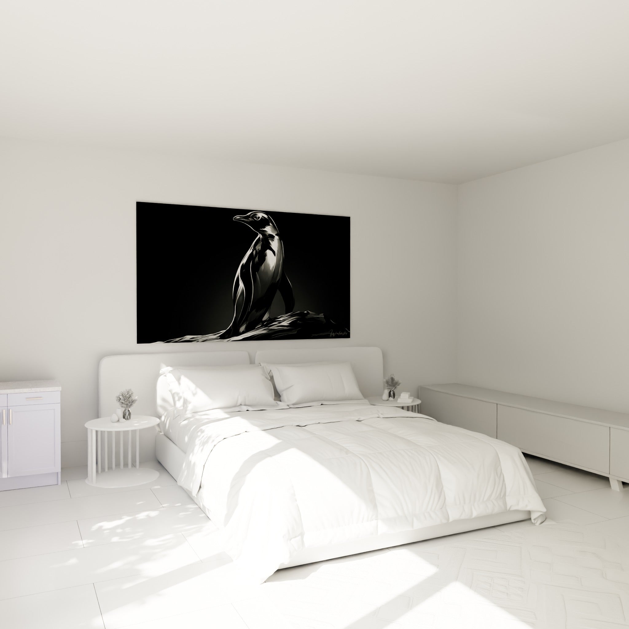 Silhouette de pingouin anthracite et blanc, posture dressée, au-dessus d'un lit dans une chambre claire