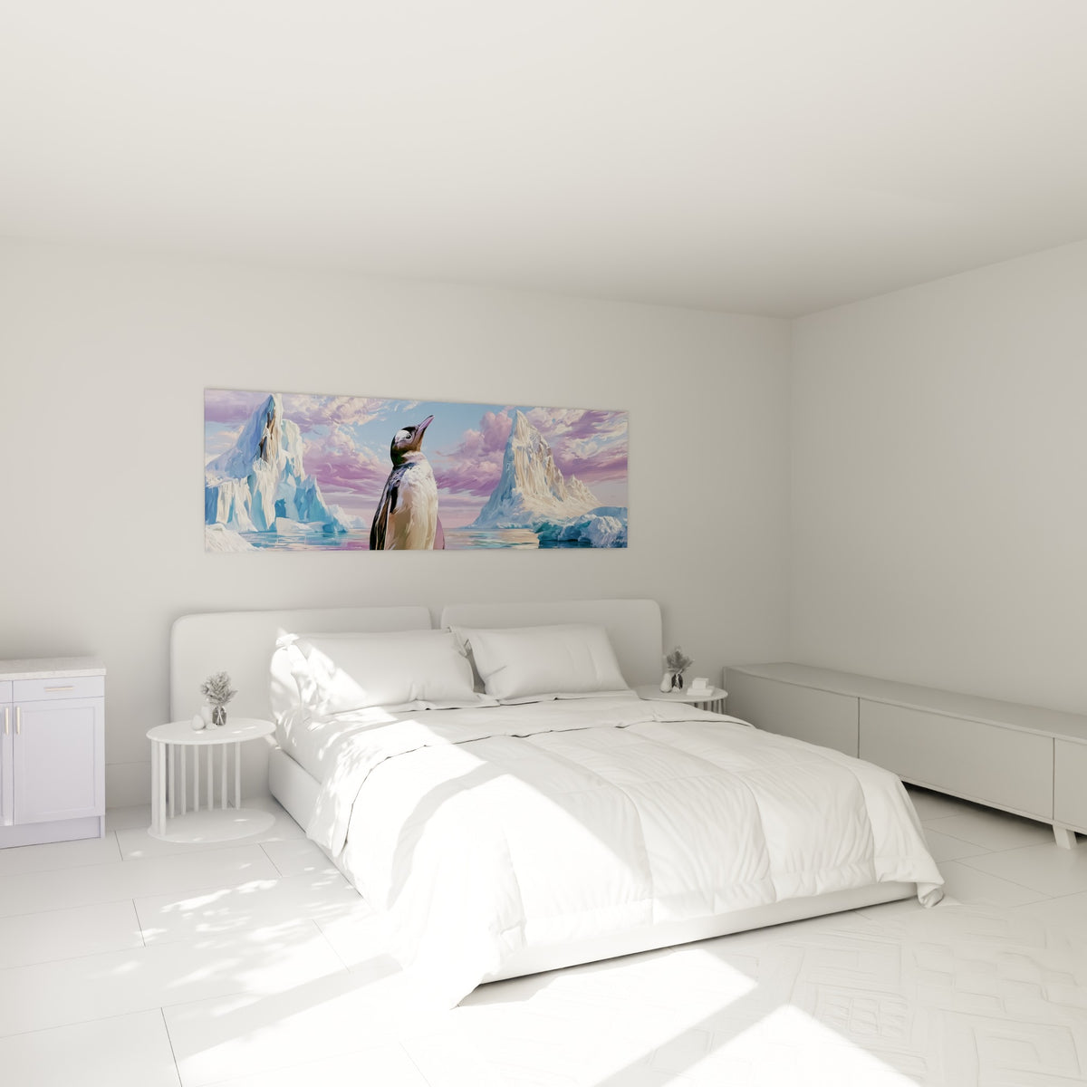 Pingouin au plumage blanc et bleu glacé accroché au-dessus d'un lit dans une chambre claire
