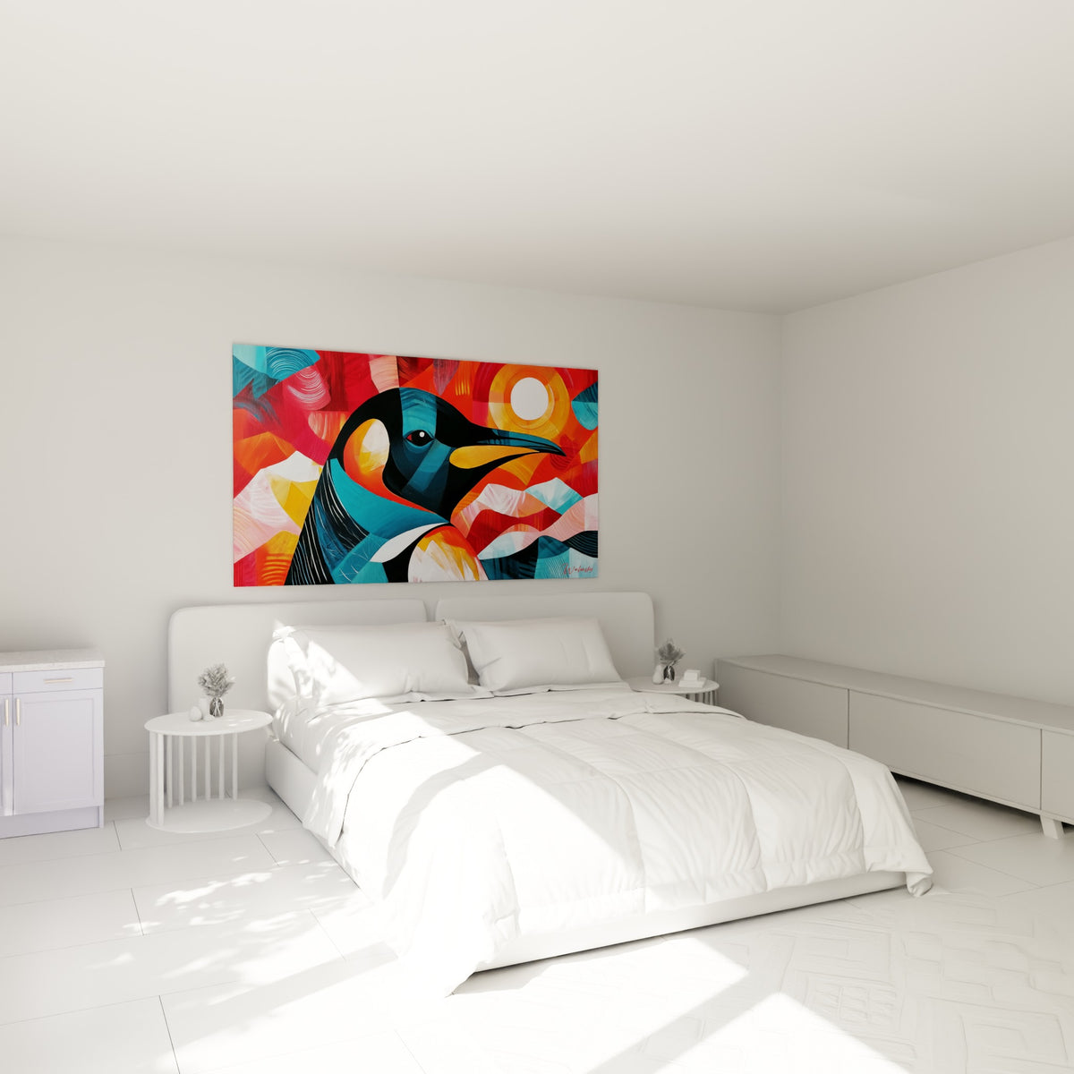 Silhouette de pingouin orange et bleu marine accrochée au-dessus d'un lit dans une chambre claire