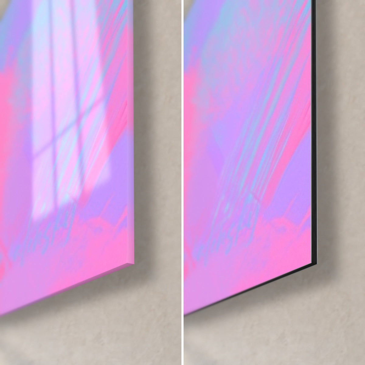 Gemälde Pinguin in rosa und violetten Pinselstrichen, untere rechte Ecke: glänzendes Acrylglas links, mattschwarzes Dibond rechts
