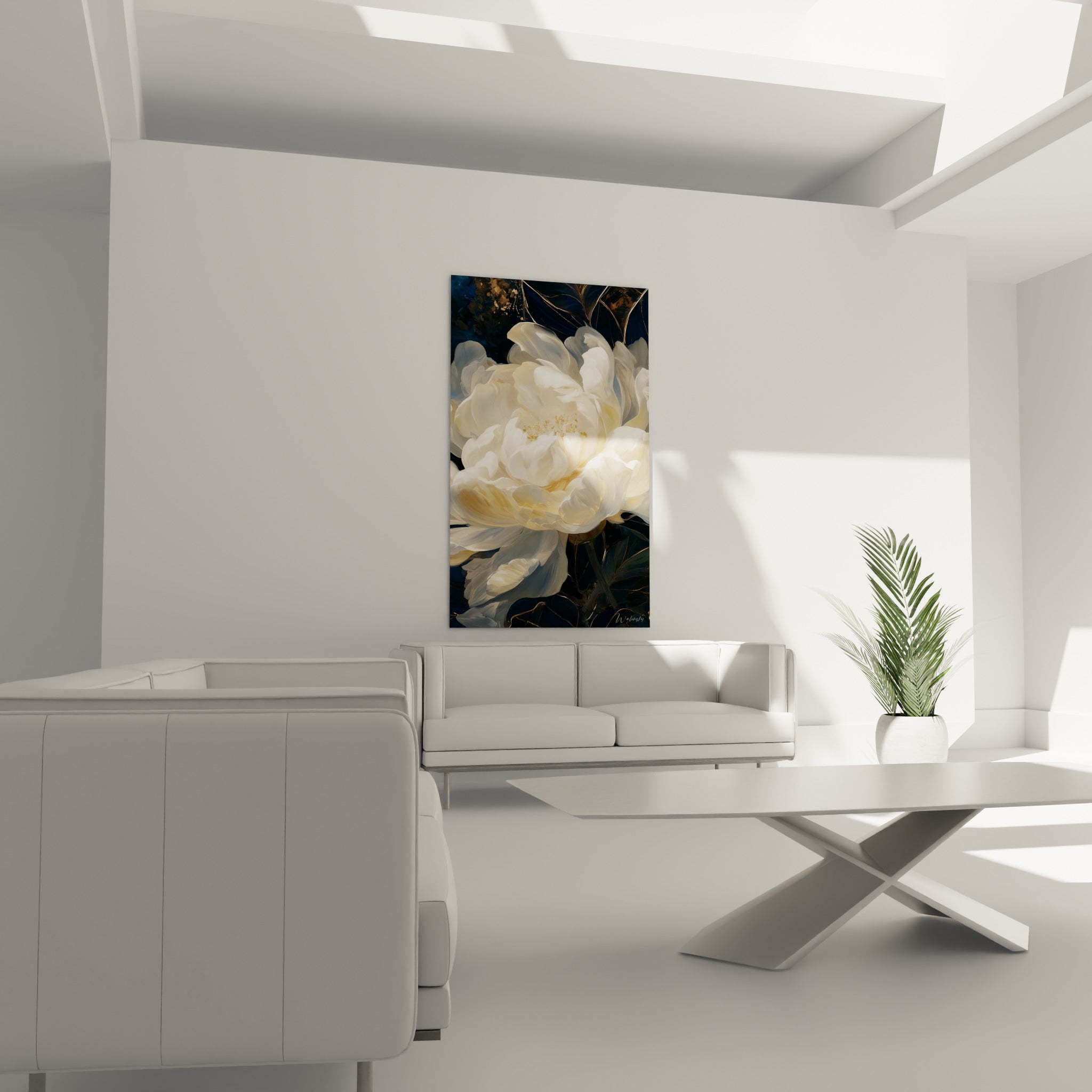 Pétales de pivoine blancs et crème se détachant sur un décor anthracite, au-dessus d'un canapé dans un salon lumineux