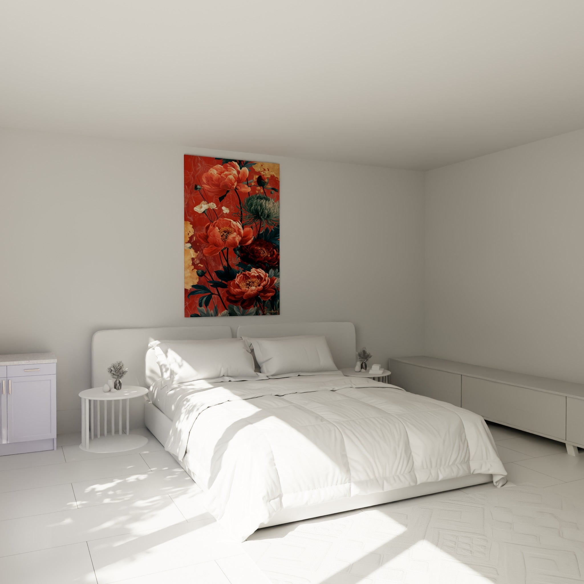 Pivoines rouge et corail aux feuillages anthracite, accrochées au-dessus d'un lit dans une chambre claire