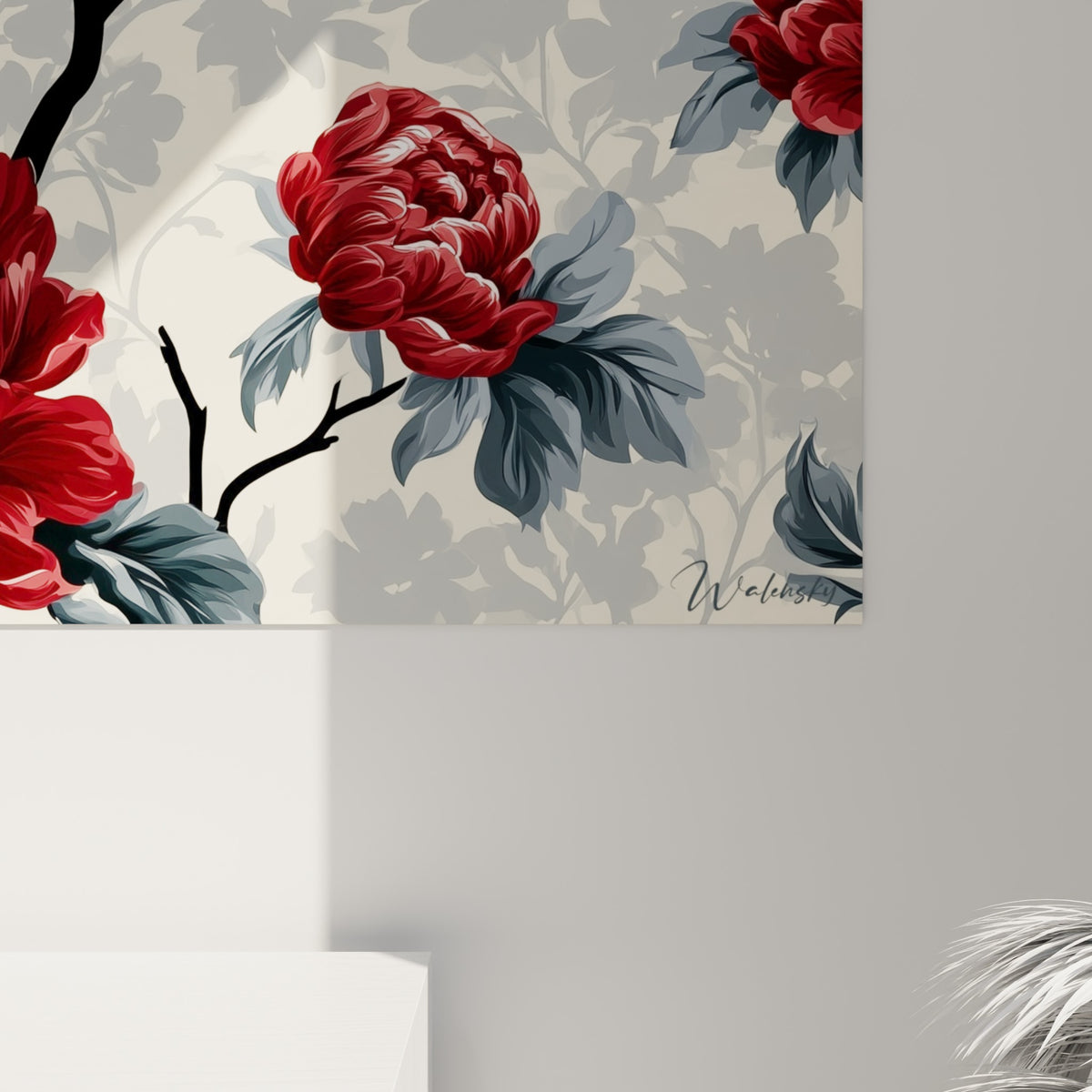 Détail des pétales rouge profond et des feuilles grises, texture peinte et branches noires en gros plan