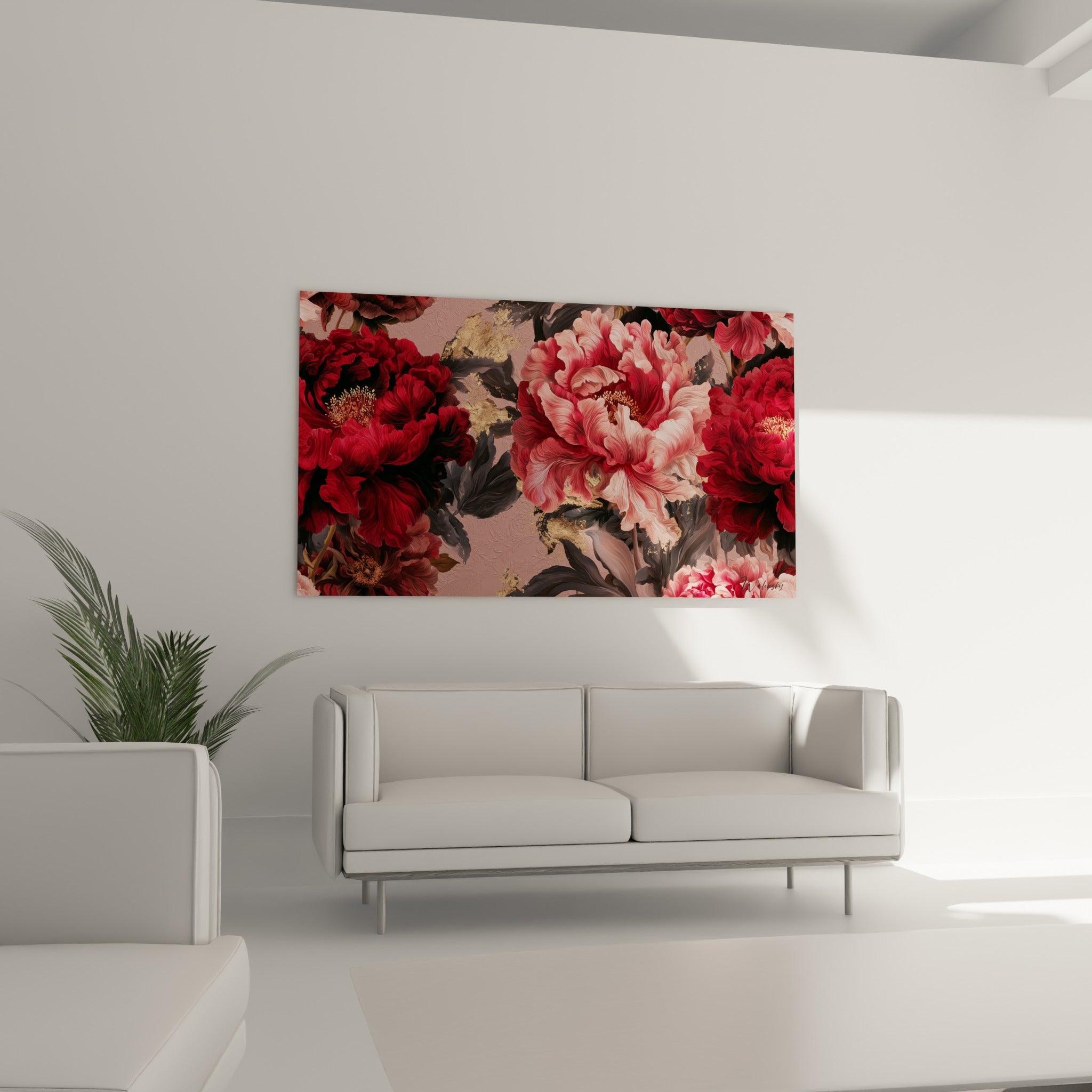Fleurs de pivoine grenat et anthracite peintes au-dessus d'un canapé dans un salon lumineux
