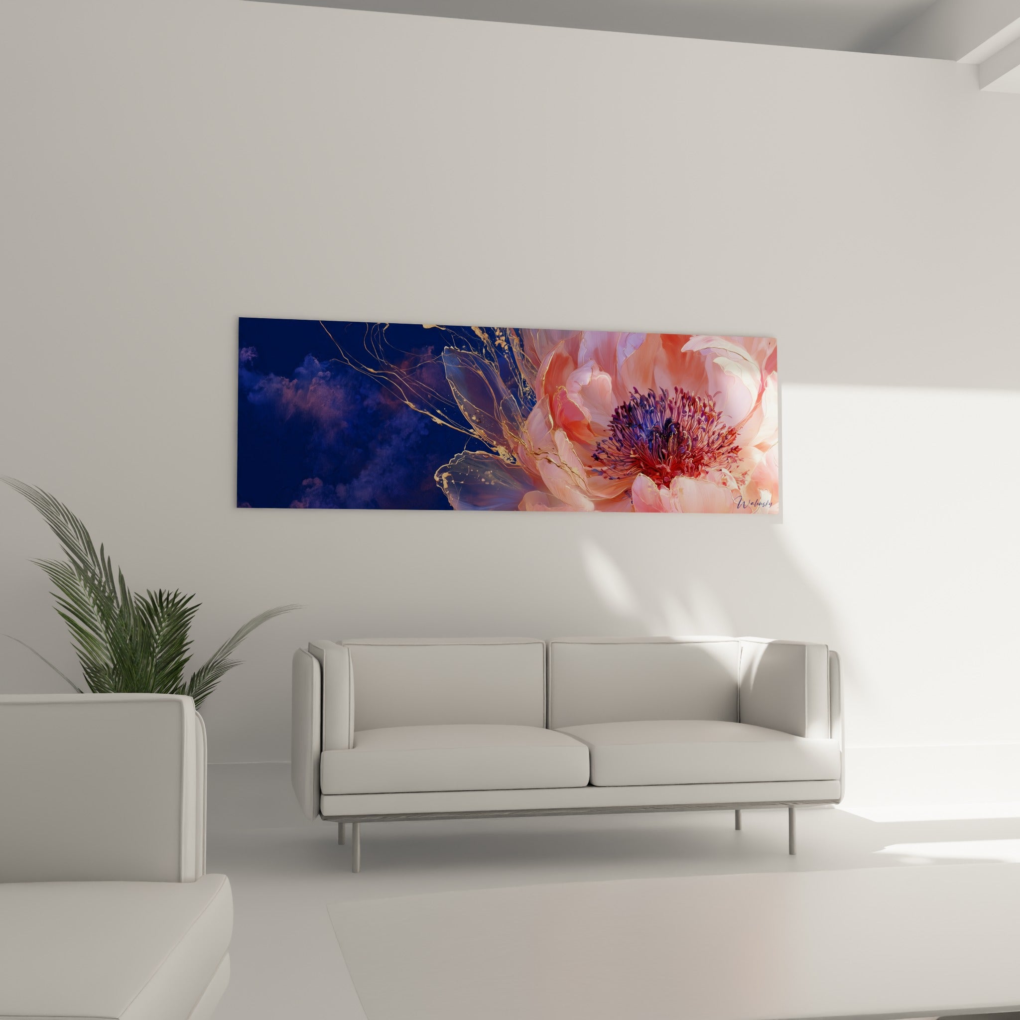 Pétales roses et cœur pourpre de la pivoine peints sur ciel bleu marine, au-dessus d'un canapé dans un salon lumineux