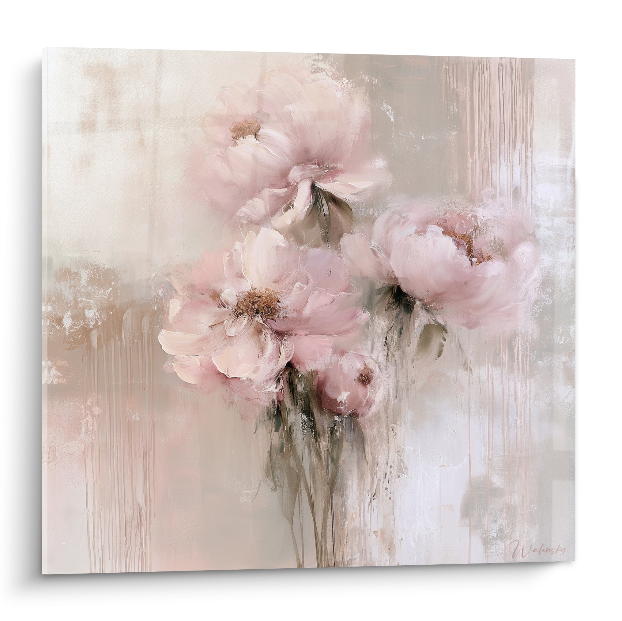 Pivoines roses et blanches aux pétales délicats, fond beige et taupe estompé aux coulures verticales