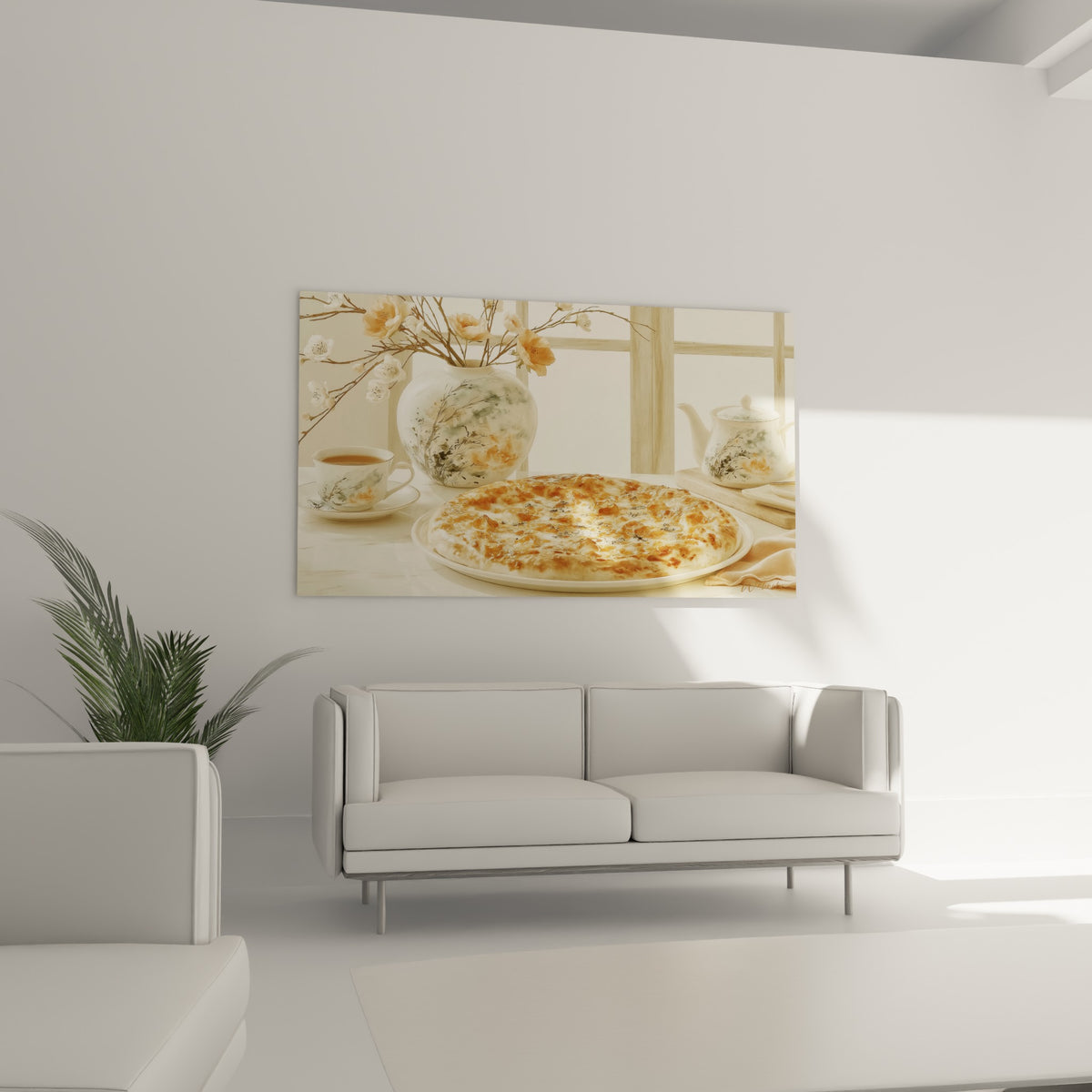 Nature morte gourmande aux tons ocre et beige au-dessus d'un canapé dans un salon lumineux