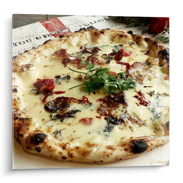Gemälde, Handgemachte Pizza mit goldener Kruste und gesprenkelter Füllung - Italienische Köstlichkeit - Pizza Edition