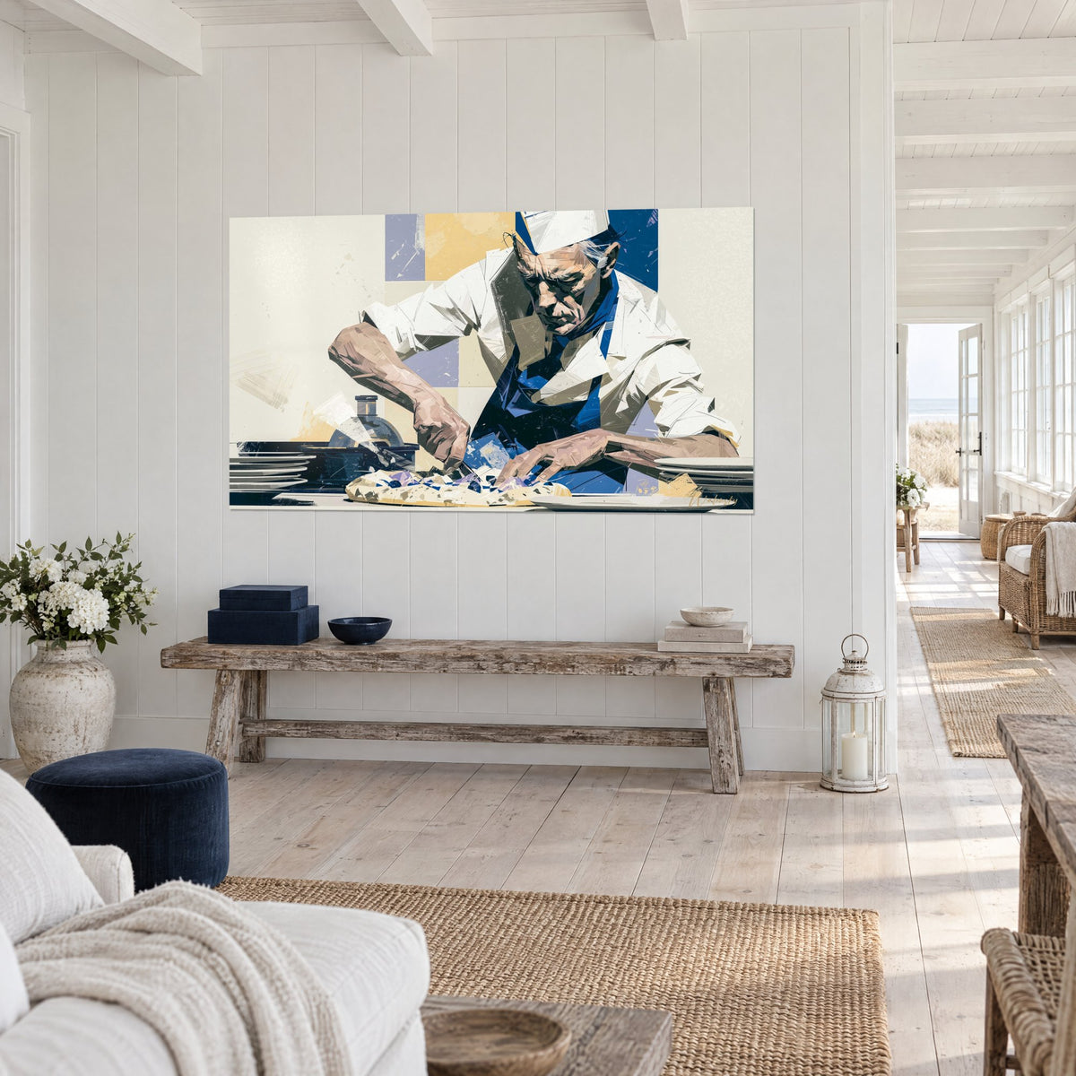 Gemälde eines Kochs mit weißer Kochmütze, kantige Linien in Königsblau und Sandbeige, belegter Teig, an einer Holzvertäfelung am Meer