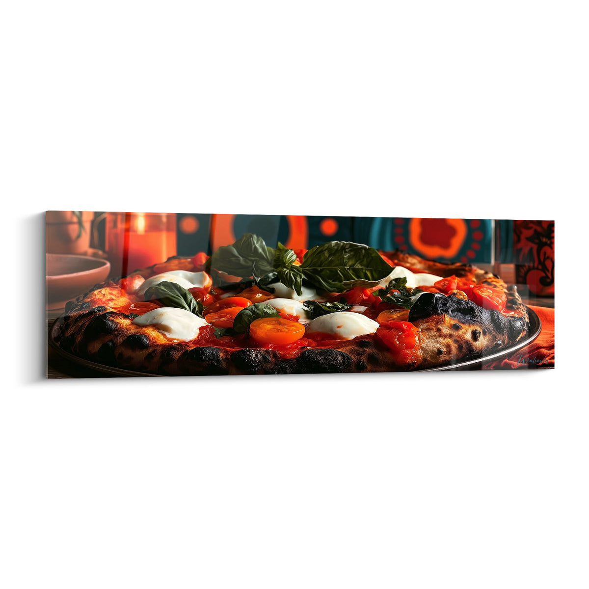 Pizza margherita croustillante aux tomates rouges et mozzarella blanche sur toile panoramique