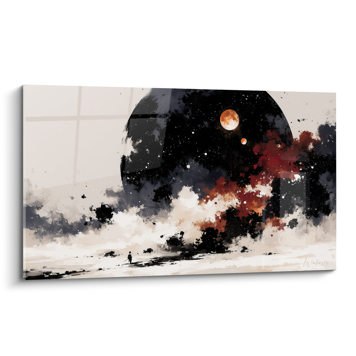 Astre anthracite et silhouette noire se détachent sur des nuages terracotta et un ciel étoilé