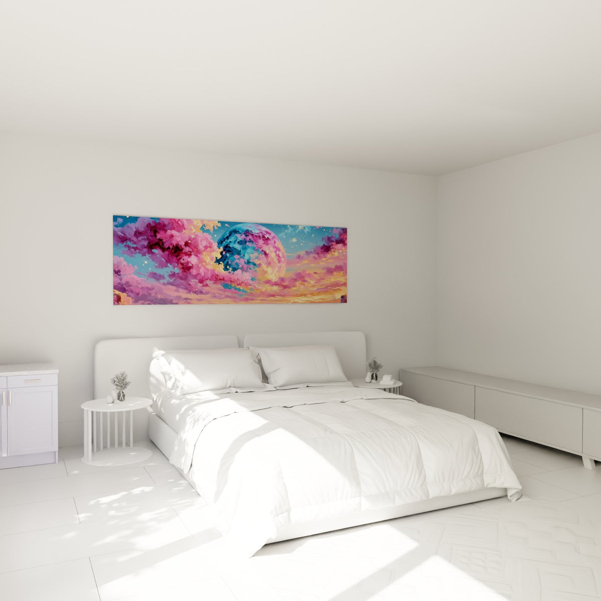 Astre bleu et rose aux nuées ocre accroché au-dessus d'un lit dans une chambre claire