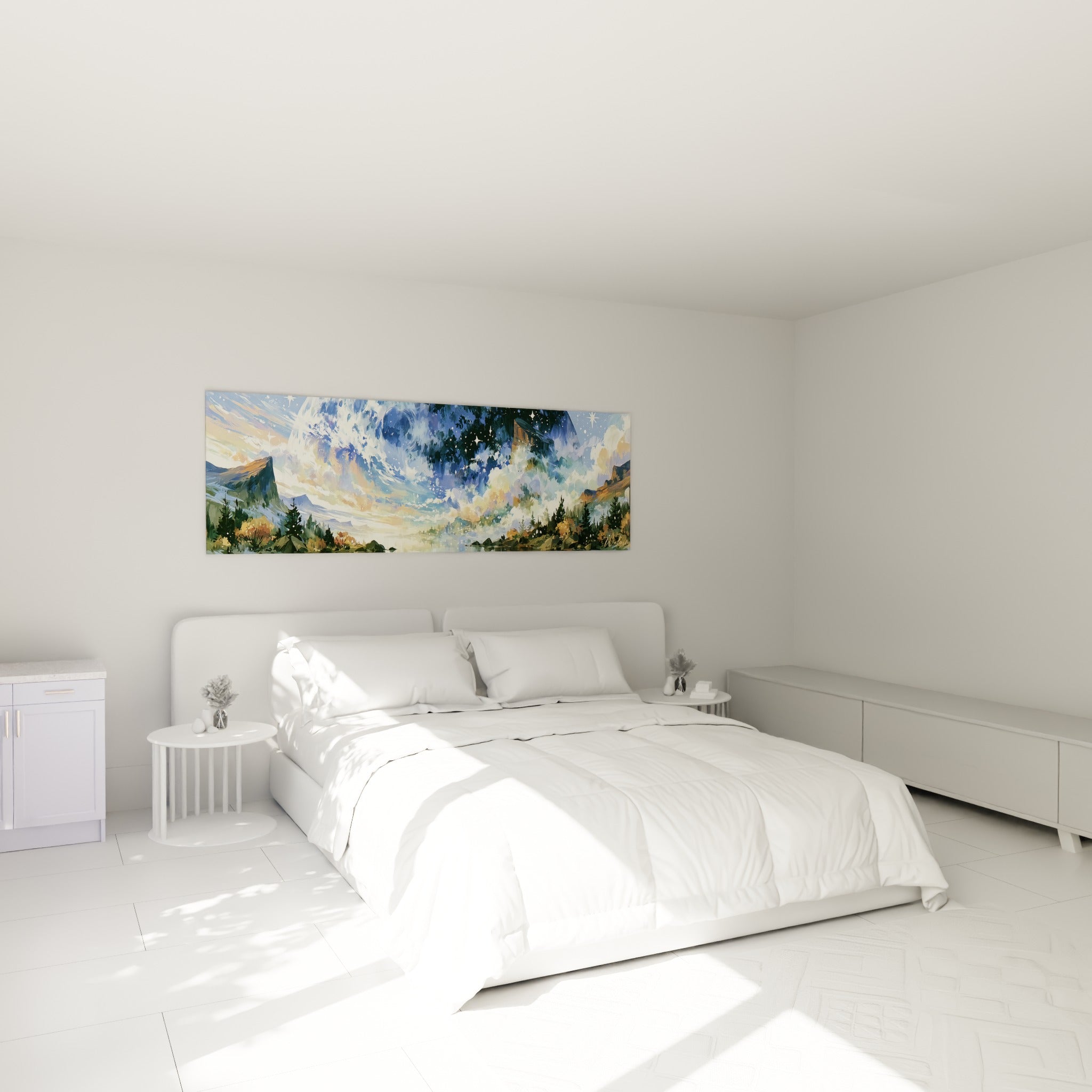 Ciel étoilé bleu indigo et touches dorées accroché au-dessus d'un lit dans une chambre claire