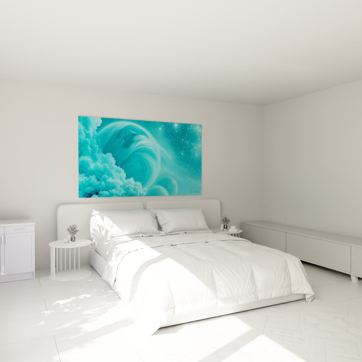 Nébuleuse turquoise et blanche flottant au-dessus d'un lit dans une chambre claire
