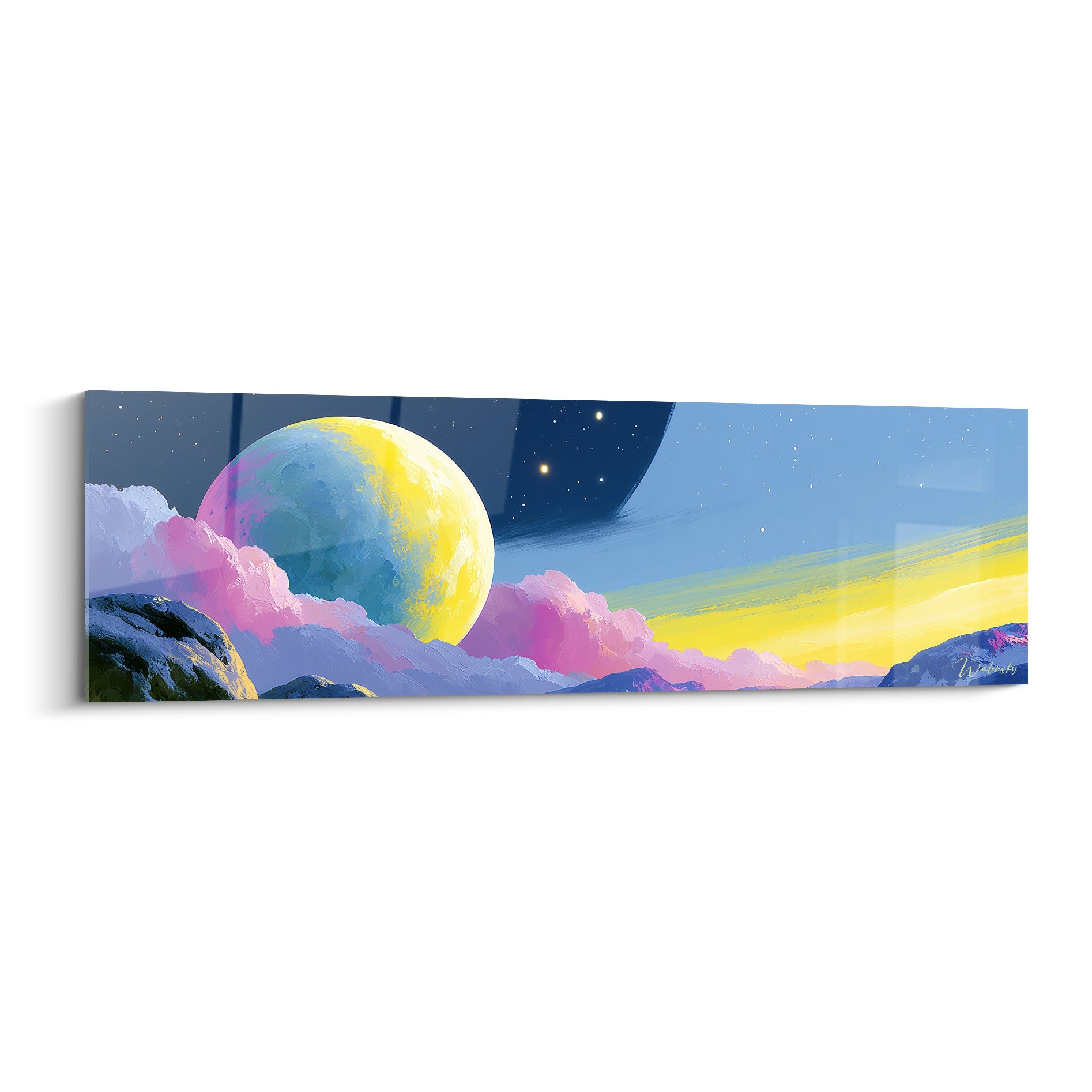 Planète jaune et bleue entourée de nuages roses sous un ciel étoilé anthracite peint à l'aquarelle.