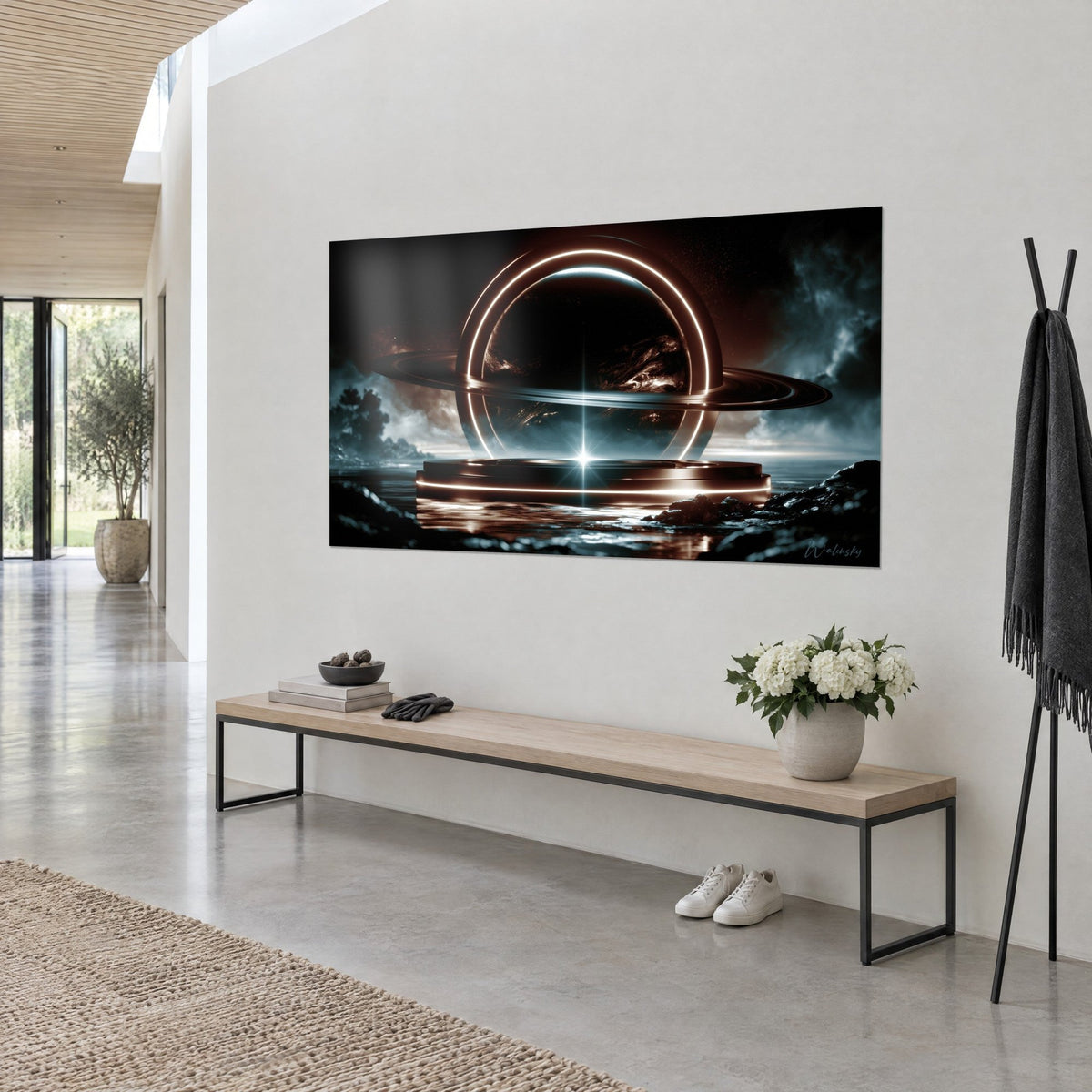 Tableau portail cosmique en cercles de lumière blanche, planète sombre veinée de cuivre et mer bleu nuit, mur clair
