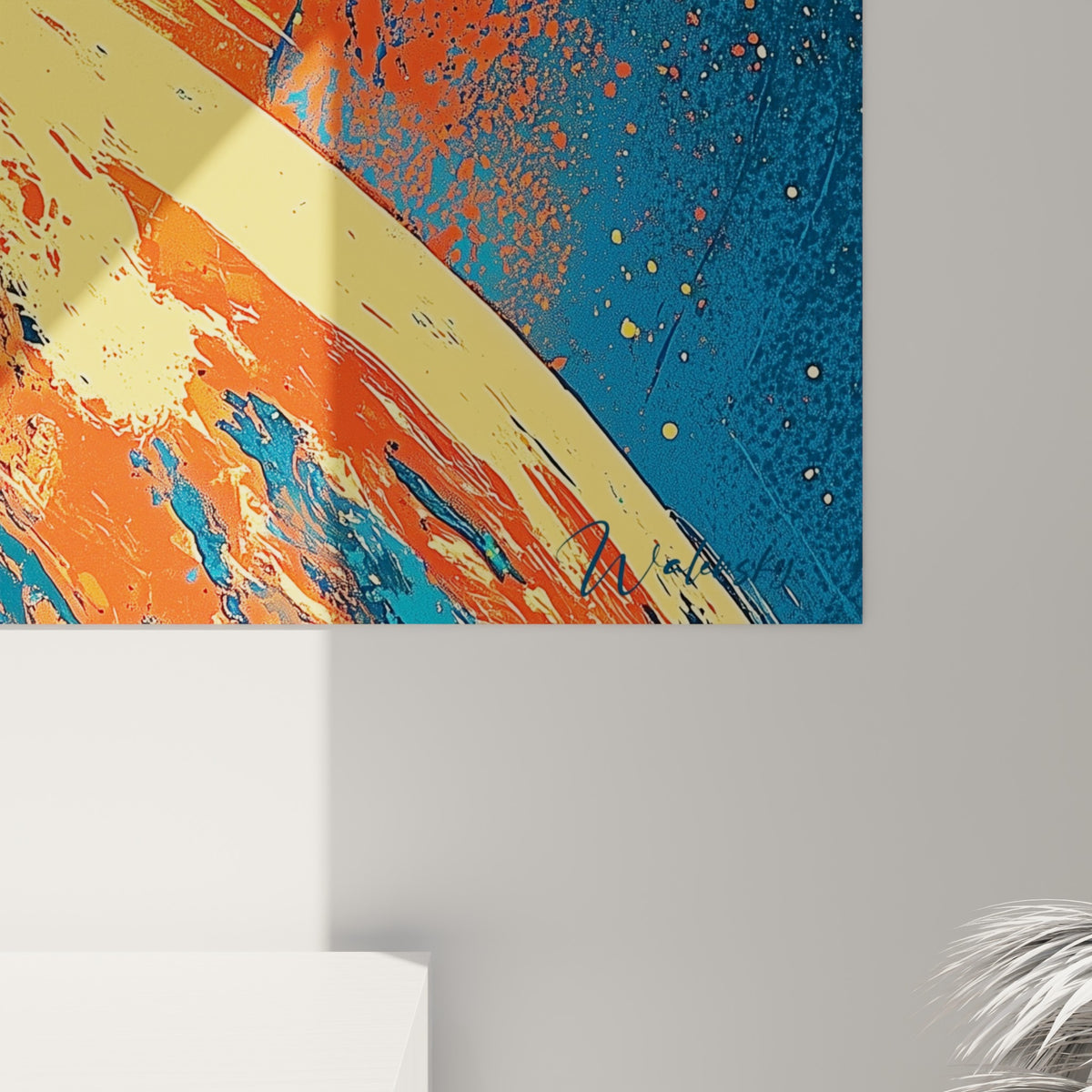 Empâtements orange et jaune sur fond bleu marine, matière picturale granuleuse visible en gros plan sur la toile