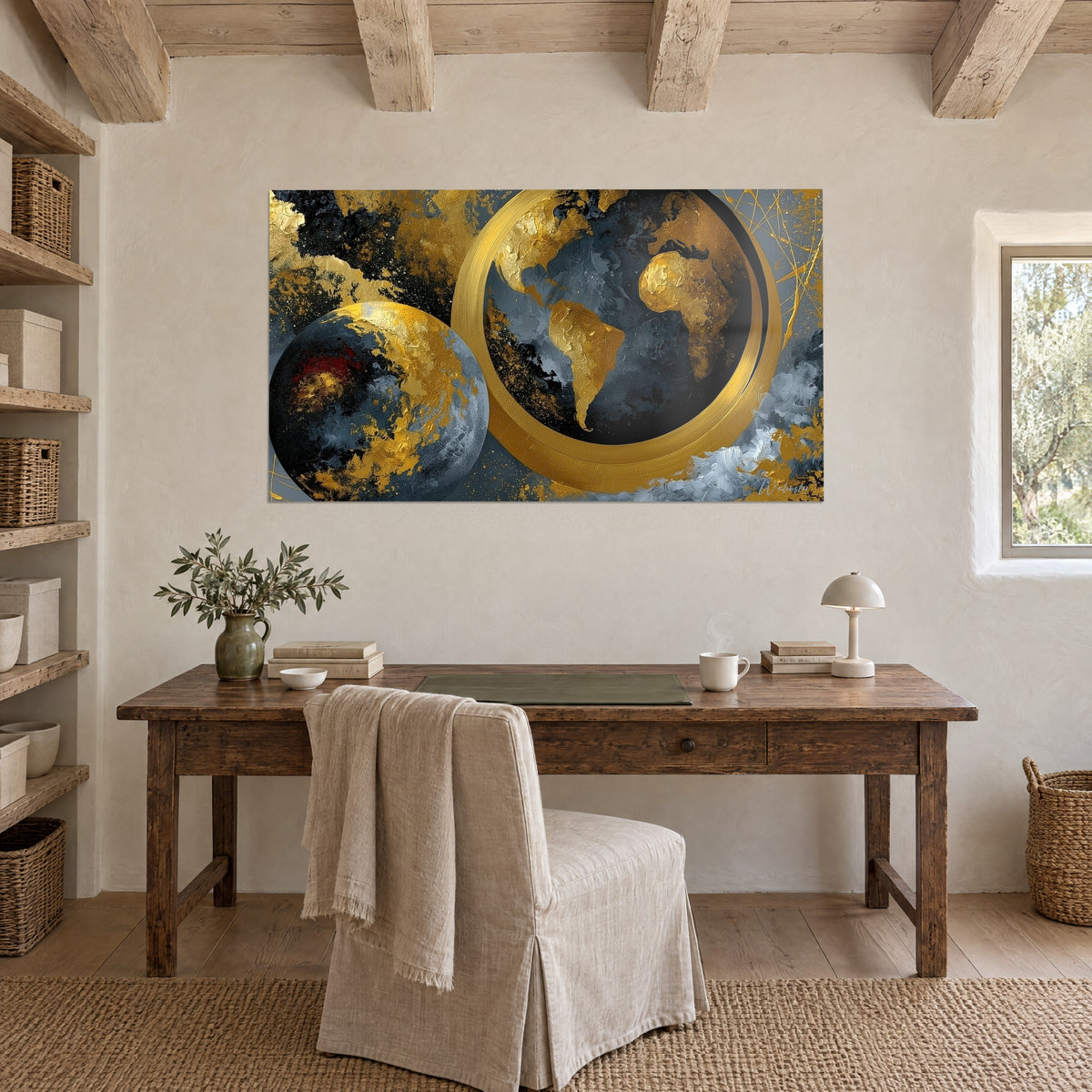 Tableau sphère terrestre dorée sur fond anthracite, nuages blancs en empâtement, au-dessus d'un bureau en bois brut