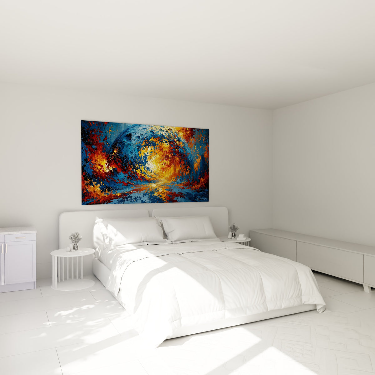 Spirale Planète fauve et bleu marine avec lumière dorée, au-dessus d'un lit dans une chambre claire