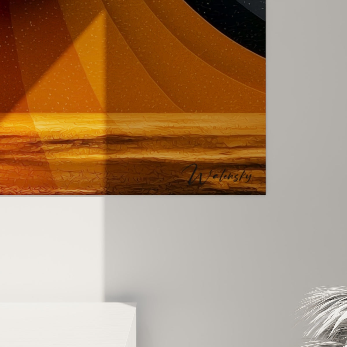 Matière texturée des sphères orange et cuivrées de la planète, empâtements et grain visibles de près