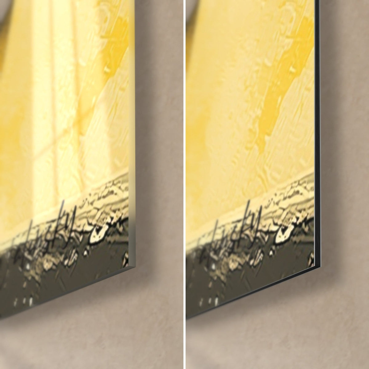Tableau sphère noire et jaune, angle bas droit : verre acrylique brillant et reflets à gauche, alu Dibond mat, tranche 3 mm