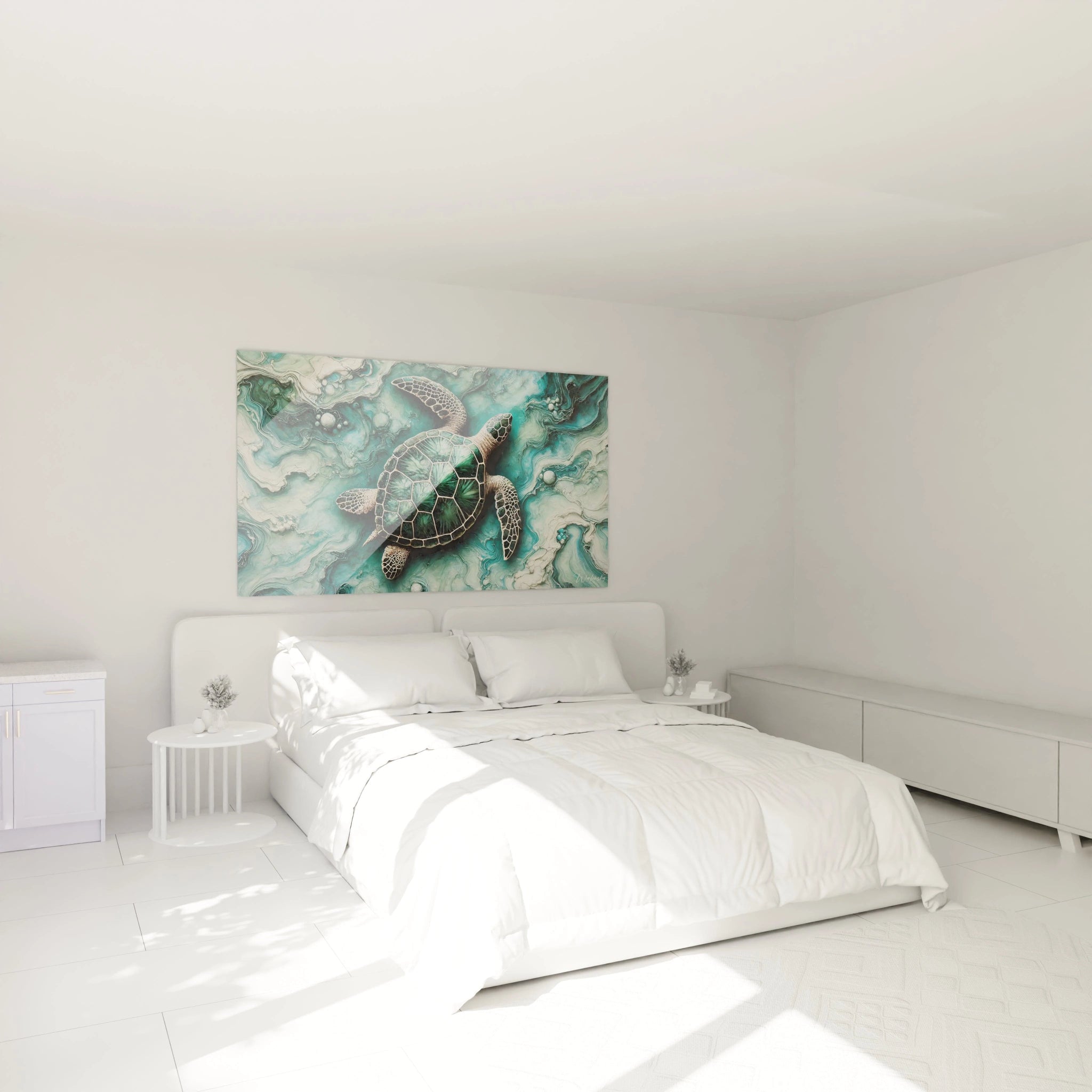 Le tableau tortue de mer au-dessus du lit dans une chambre crée une atmosphère apaisante et exotique. Ses couleurs bleu-vert et ses motifs géométriques apportent une sensation de calme et d'harmonie dans la pièce.

