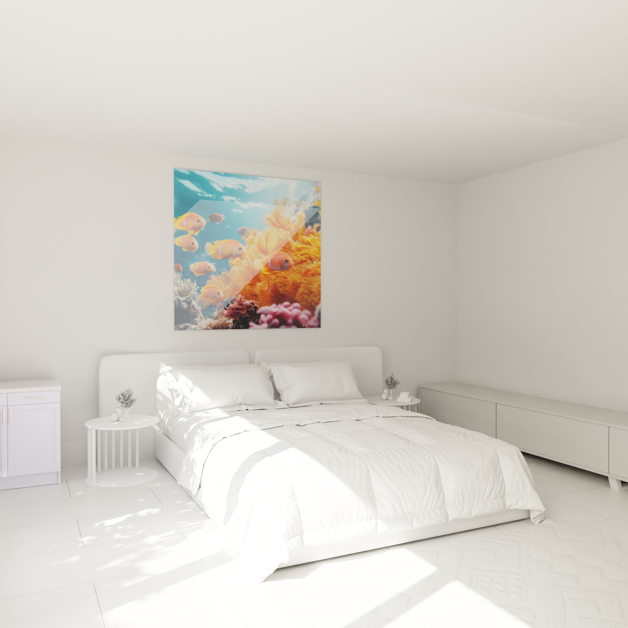 Tableau poissons exotiques dans chambre moderne, décoration murale aquarium avec coraux orange