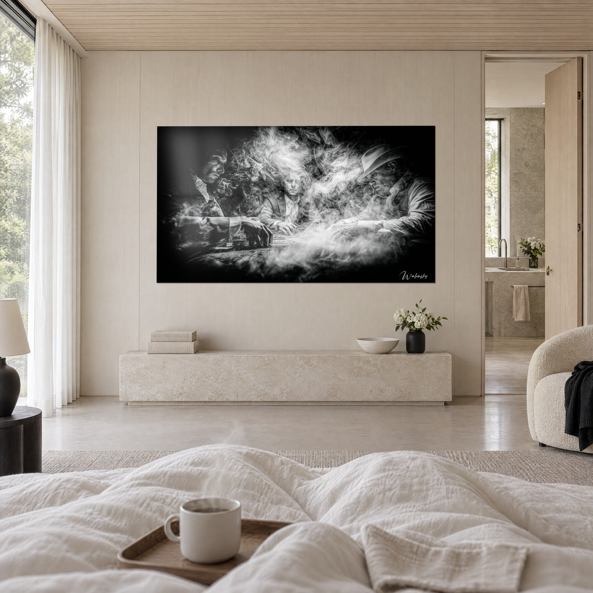 Tableau tablée de parieurs voilée de volutes grises, noir et blanc contrasté, au-dessus d'un lit dans une chambre claire