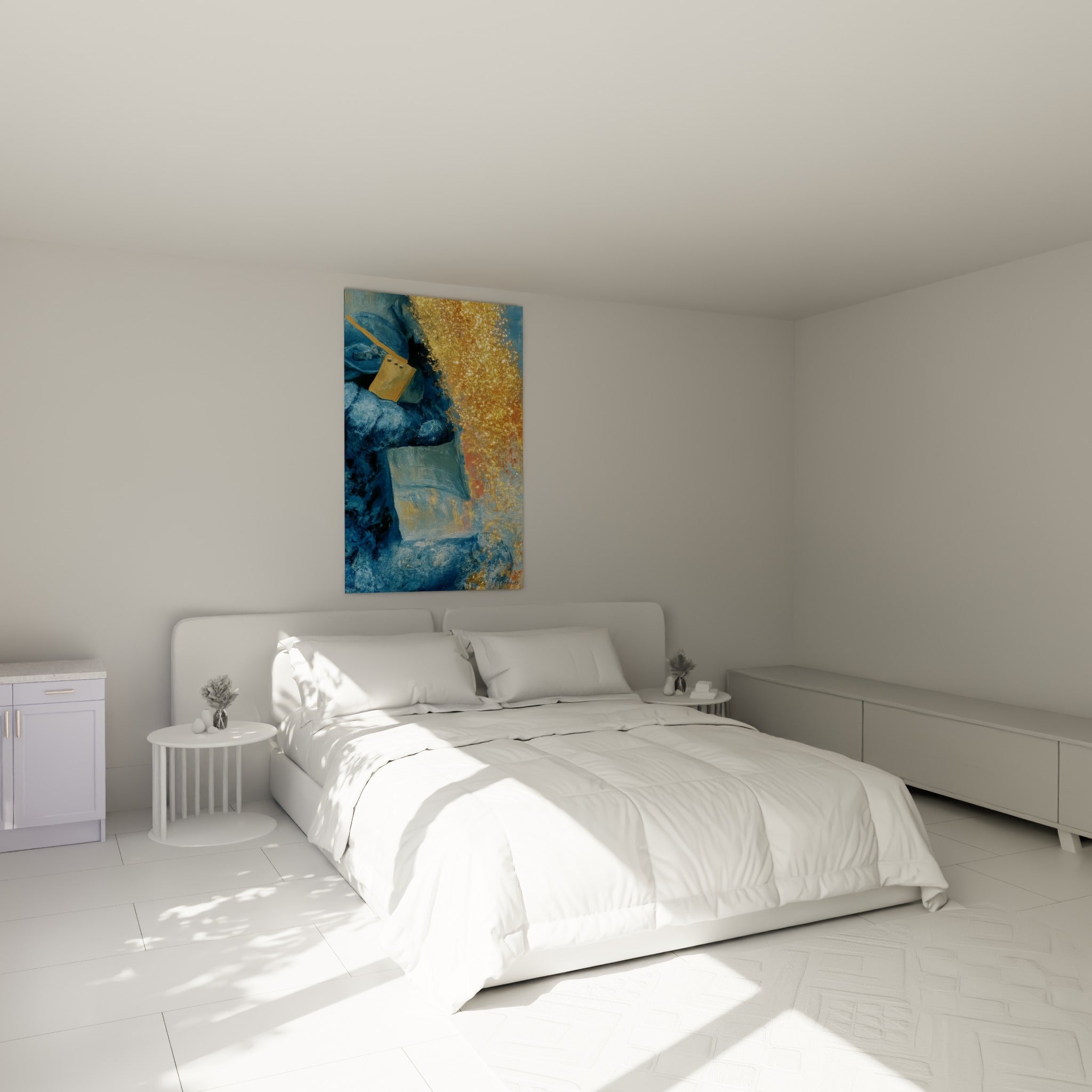 Éclats de lumière dorée sur fond bleu profond, tableau police au-dessus d'un lit dans une chambre claire