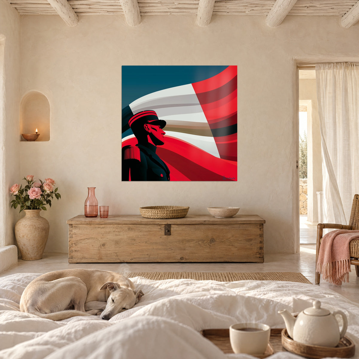 Schilderij zwart-rode politiesilhouet, witte en greige vlag wapperend erachter, boven een bed in een lichte slaapkamer