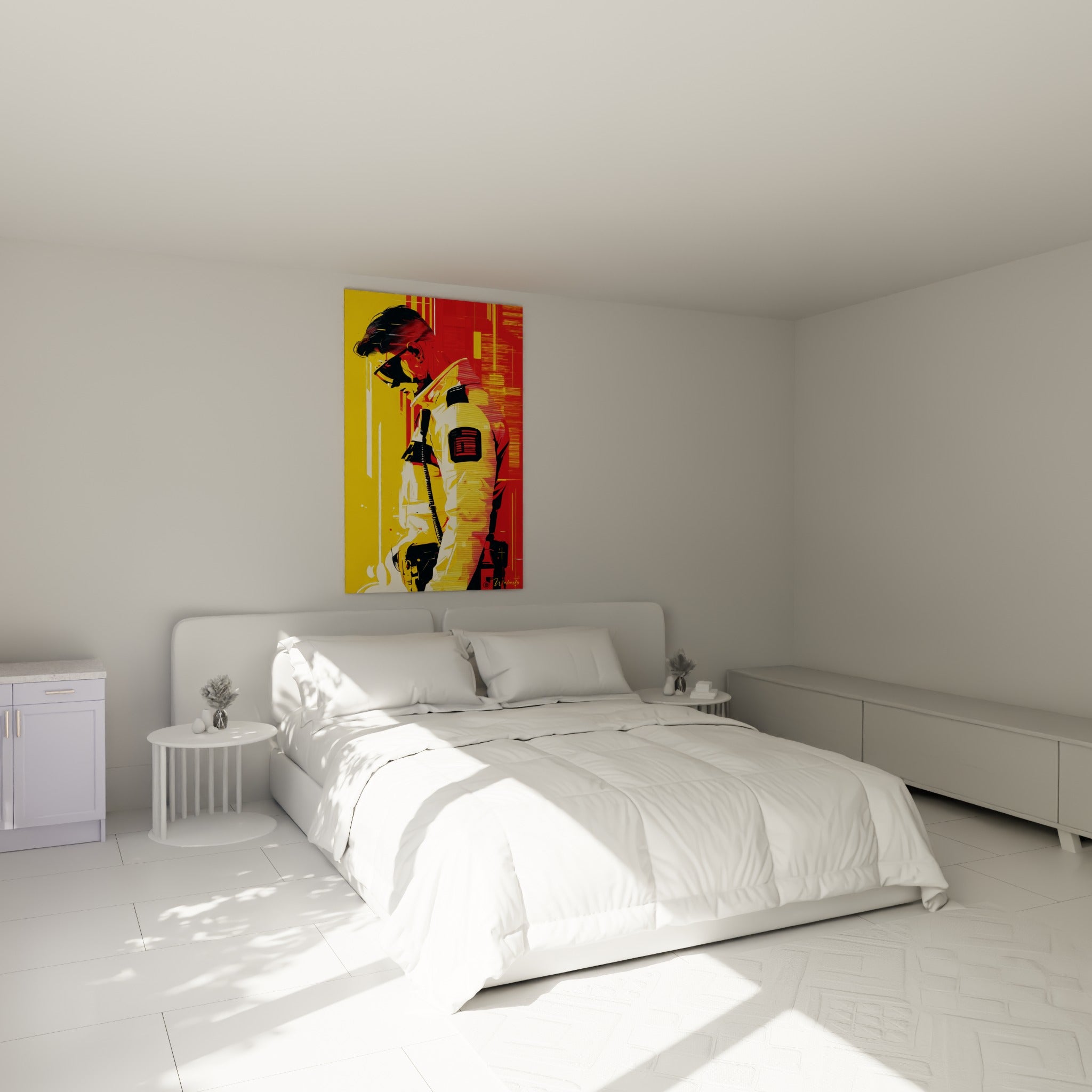 Silhouette d'officier jaune vif et rouge intense au-dessus d'un lit dans une chambre claire