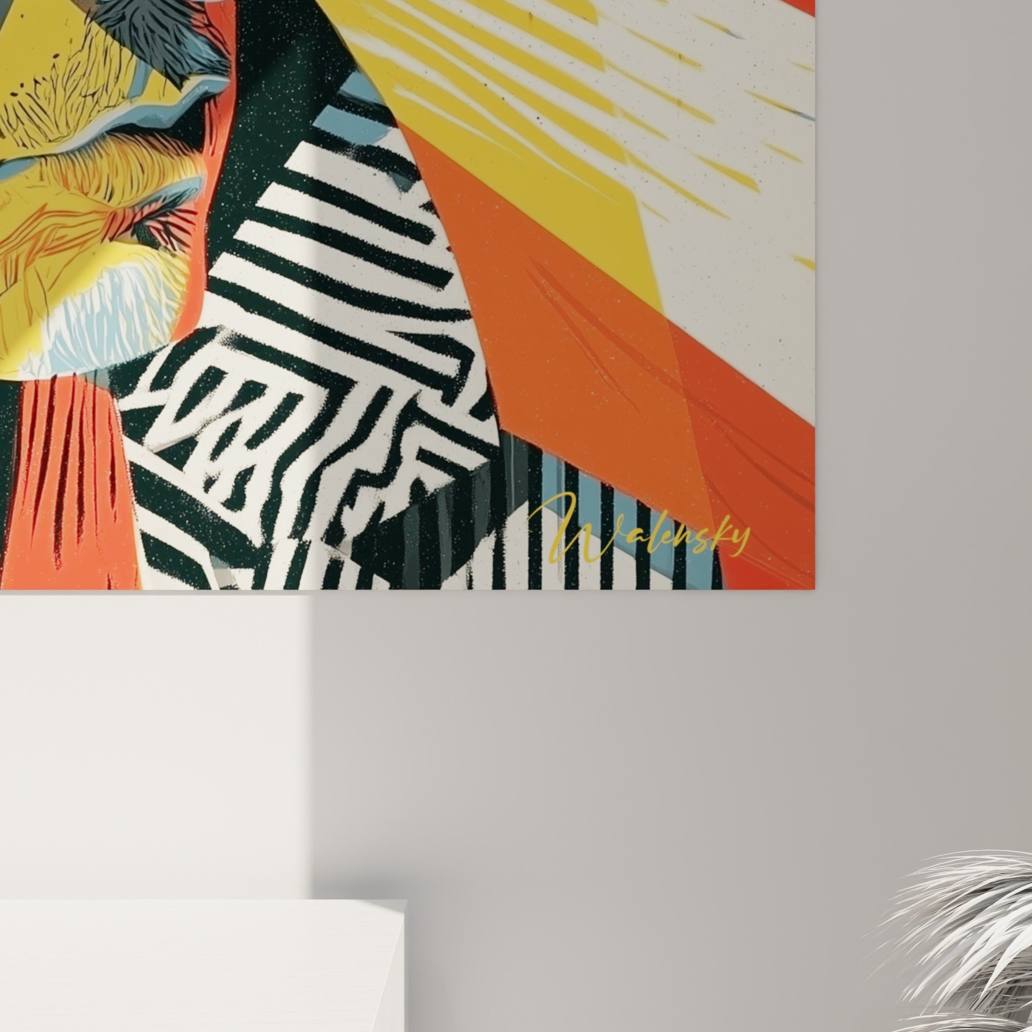 Détail des hachures rouges, jaunes et noires du visage anguleux sur toile texturée