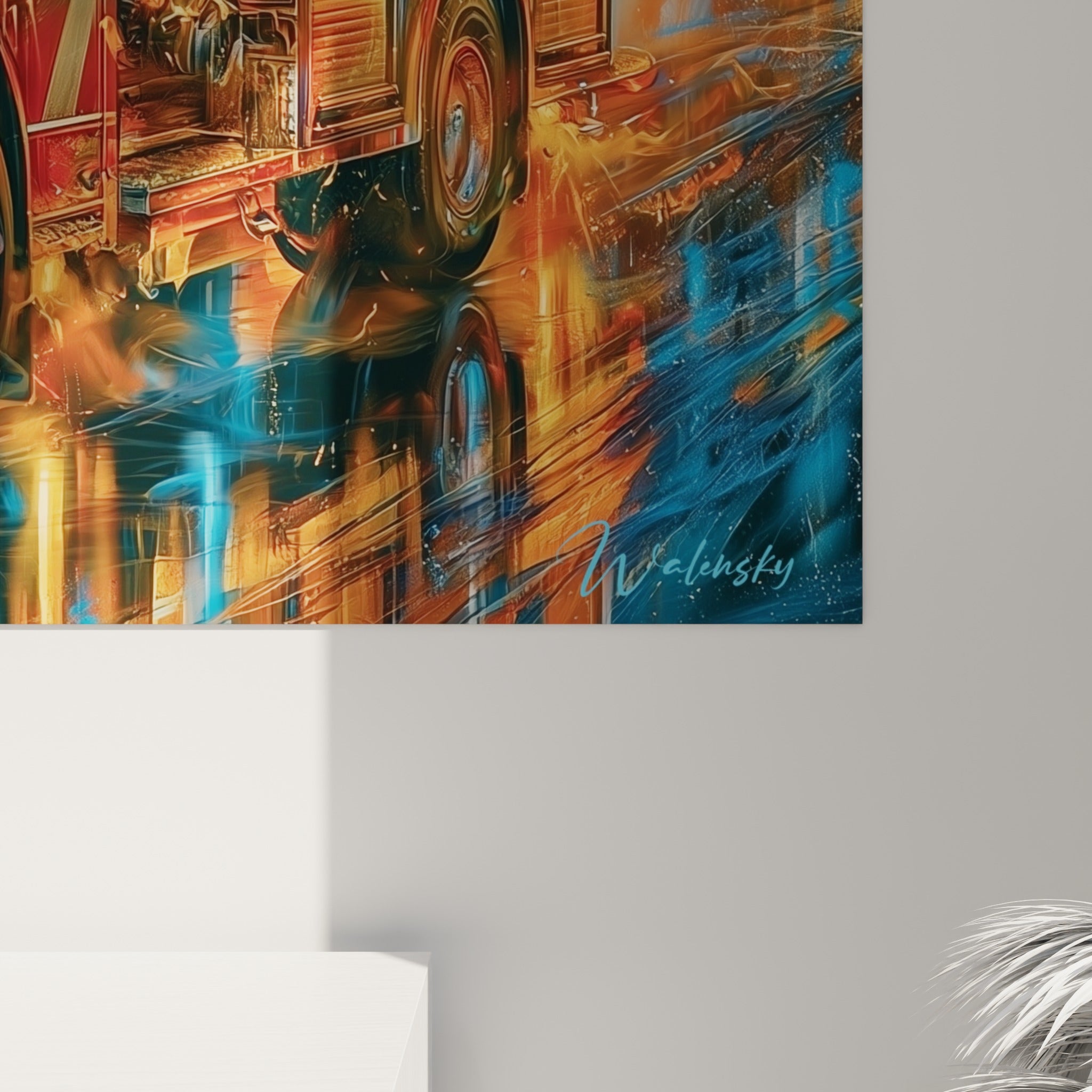Détails du chrome et des reflets rouge, orangé et bleu marine sur la toile texturée du camion de pompiers