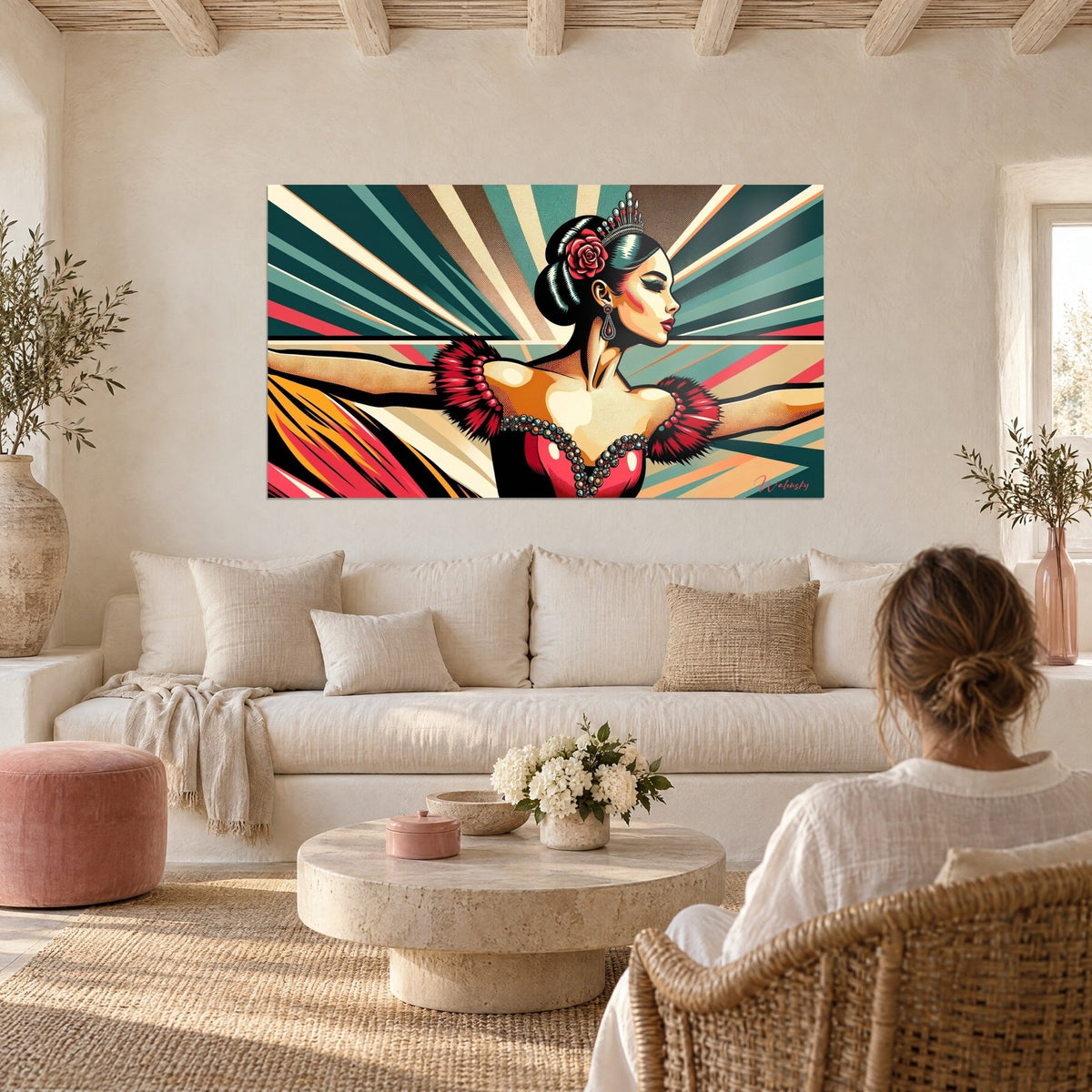 Tableau danseuse flamenco bras ouverts, rayons sarcelle et crème, robe rose, au-dessus d'un canapé dans un salon lumineux