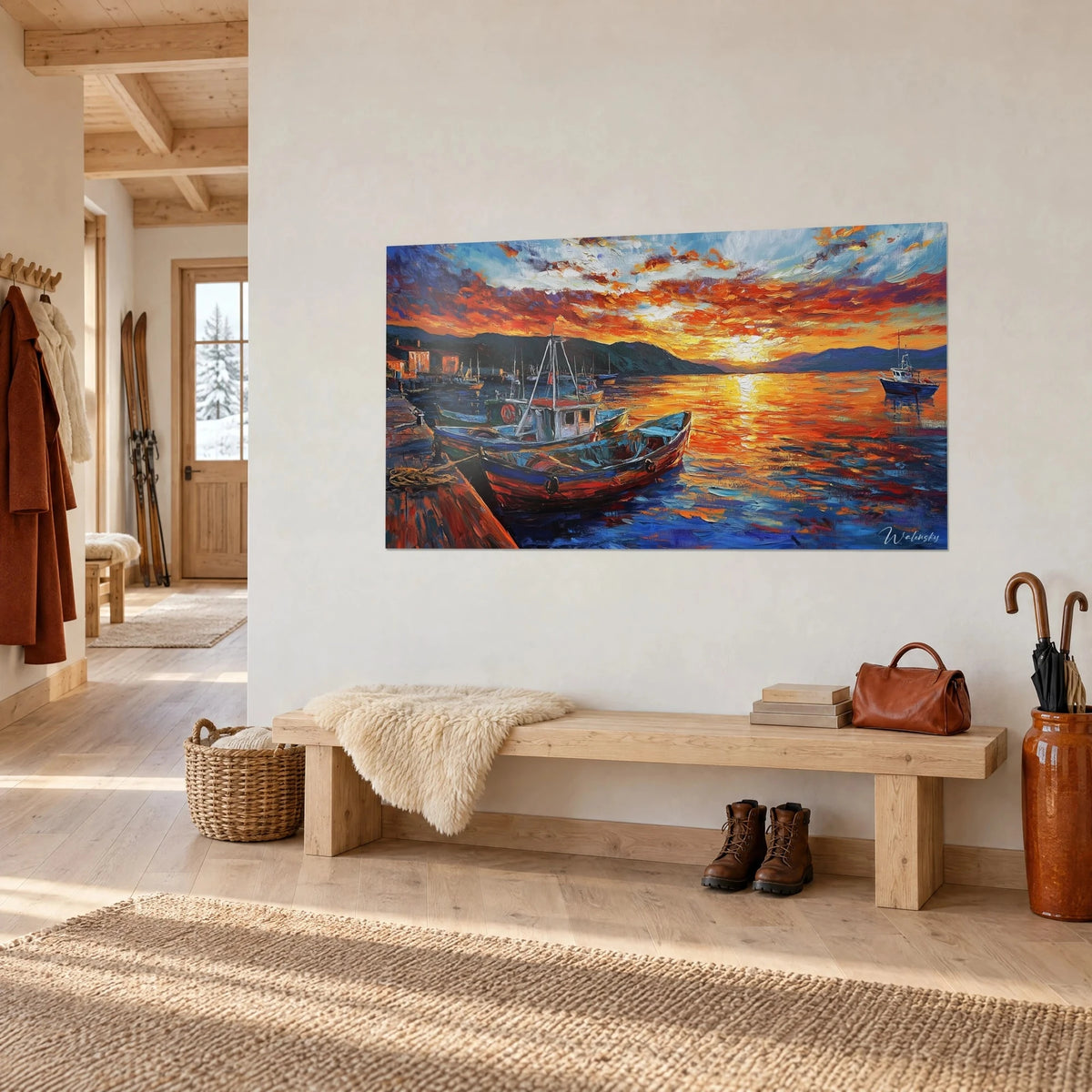 Gemälde Fischkutter in der Bucht, goldene Reflexe auf violettem Wasser, im Eingang eines Chalets aufgehängt