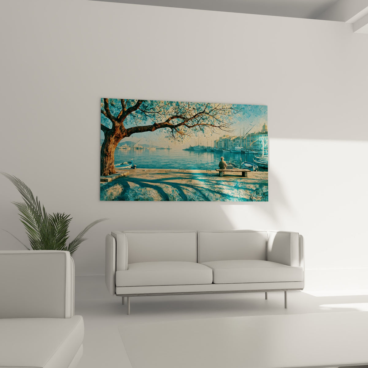 Voiliers dorés et eau turquoise du Port de Saint-Tropez, toile accrochée au-dessus d'un canapé dans un salon lumineux