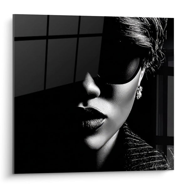 Cuadro Retrato - Arte del Claroscuro - edición moda blanco y negro
