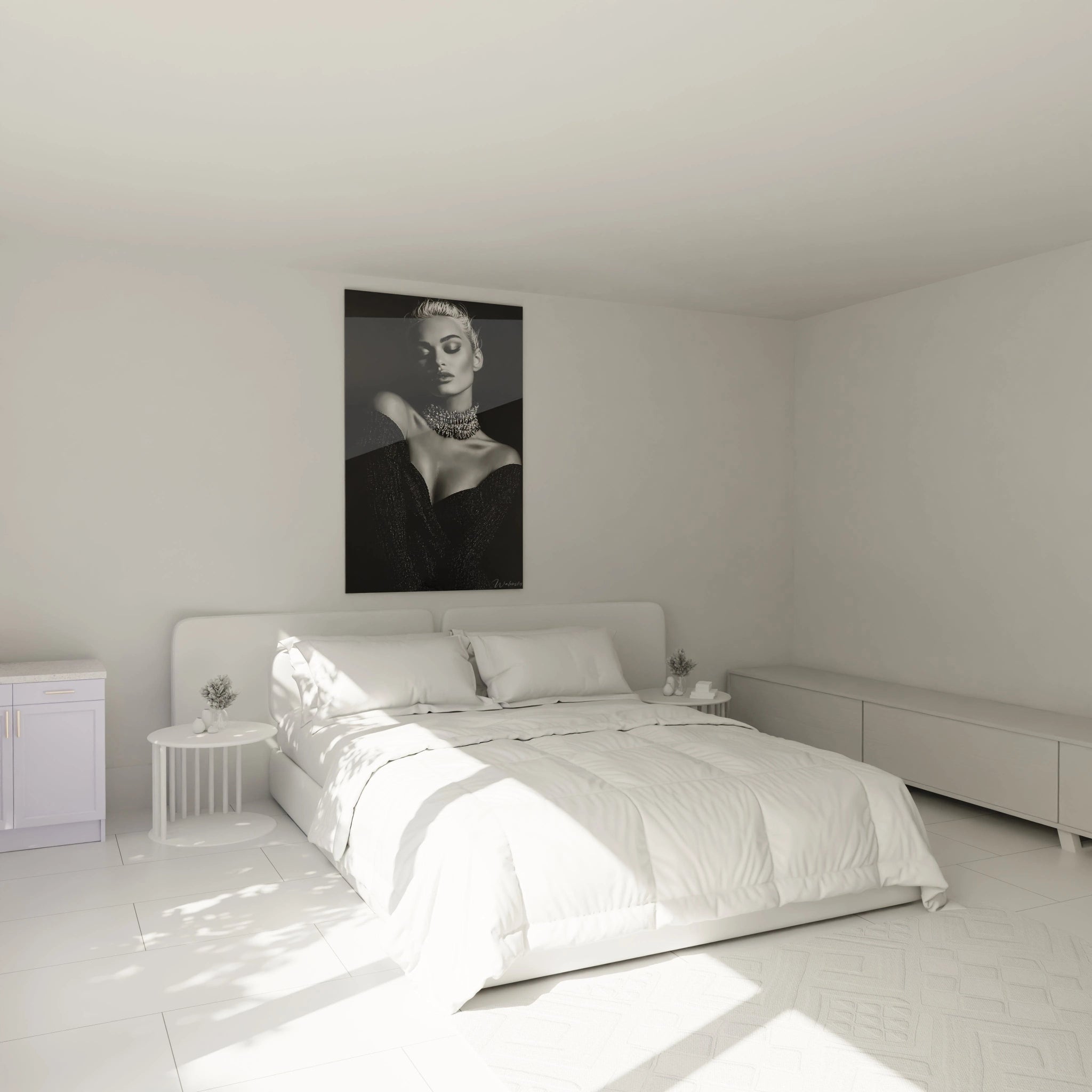 Tableau portrait femme noir et blanc accroché dans une chambre moderne et lumineuse