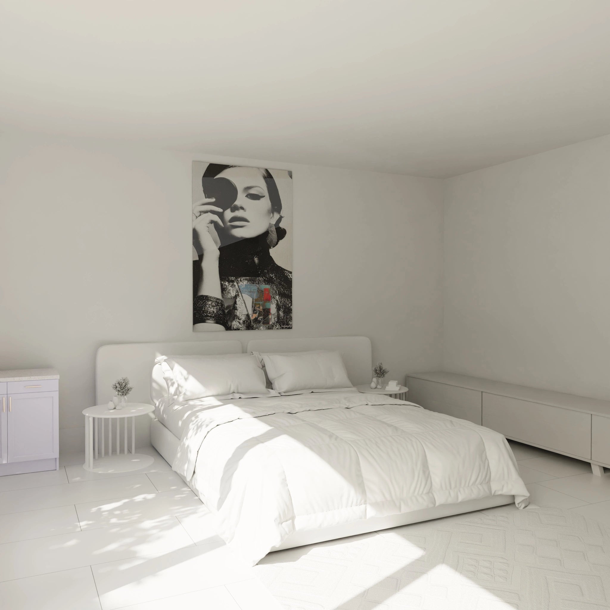 Tableau mural portrait femme vintage décorant une chambre moderne avec lit blanc et accessoires élégants