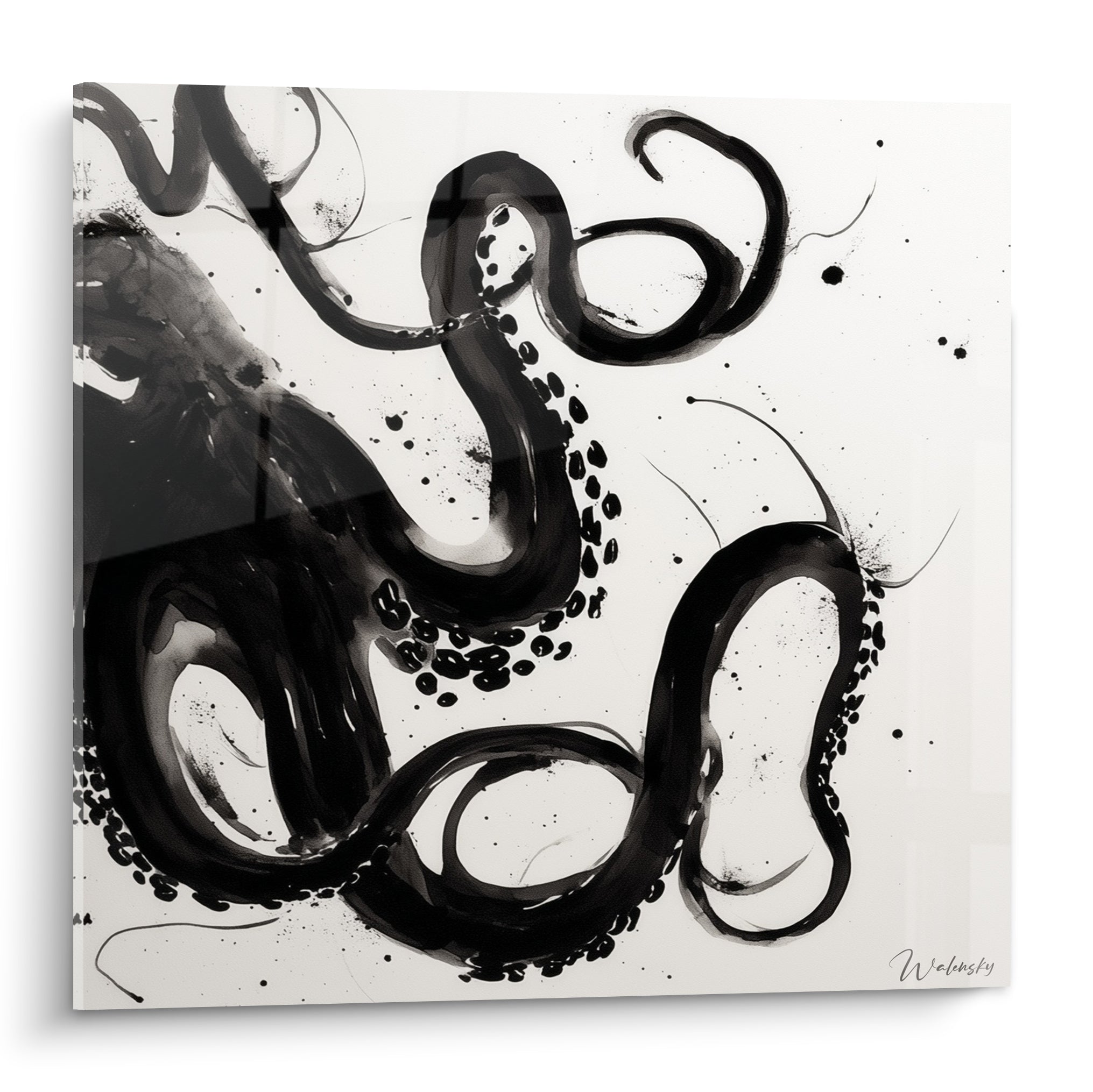 Poulpe en encre noire aux tentacules enroulés sur fond ivoire, style graphique intense