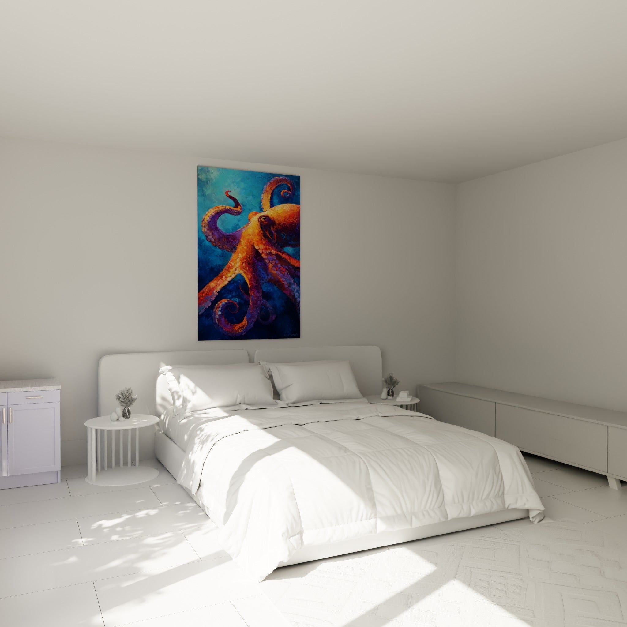 Céphalopode fauve et pourpre aux ventouses détaillées, tableau au-dessus d'un lit dans une chambre claire