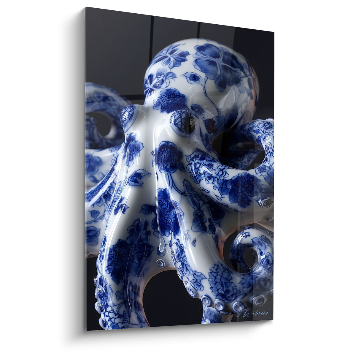 Poulpe en porcelaine bleu marine et blanche aux motifs floraux sur fond anthracite