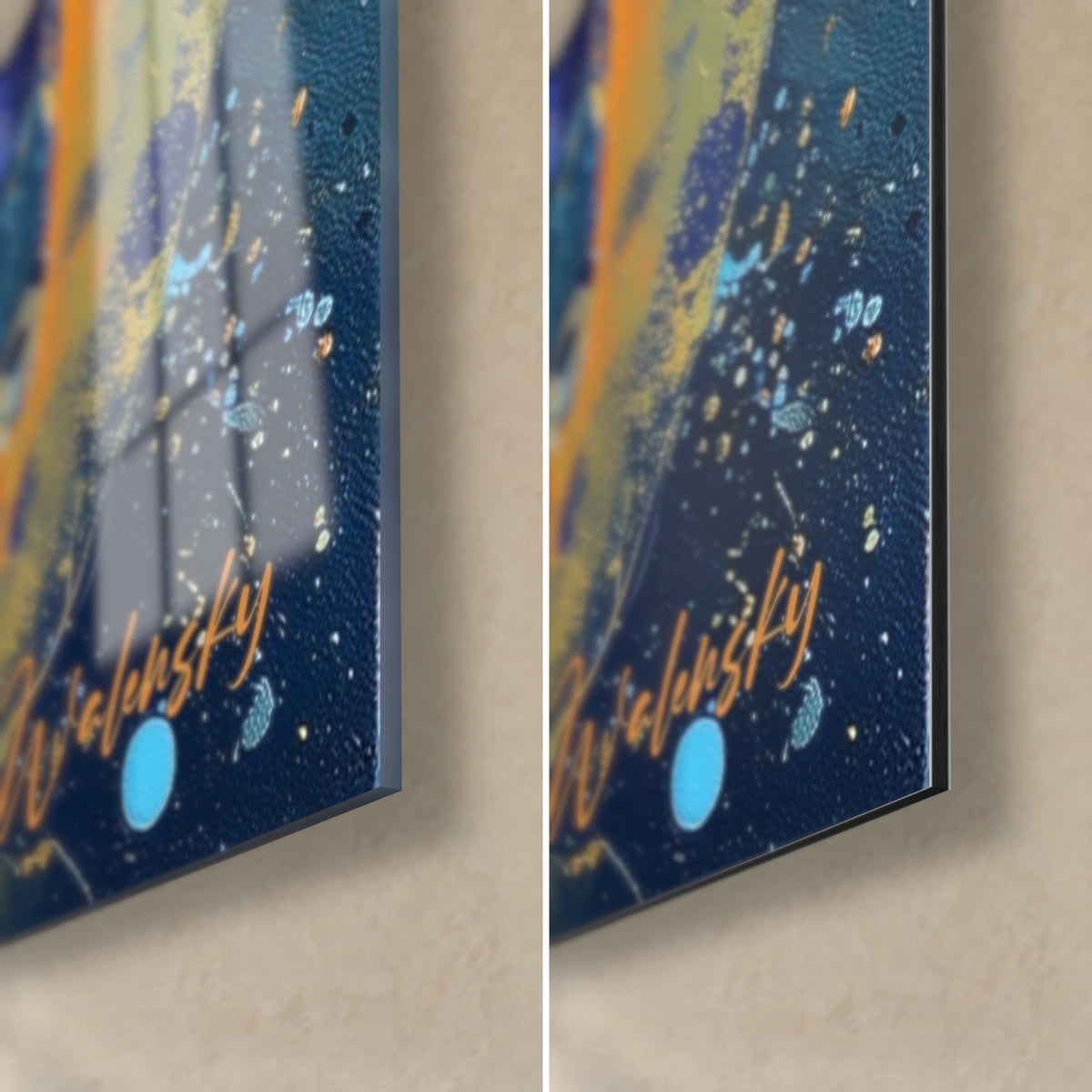 Gemälde Krake golden, untere rechte Ecke: glänzendes Acrylglas und matte Alu-Dibond-Platte, orangefarbene Signatur, sichtbare 3-mm-Kante